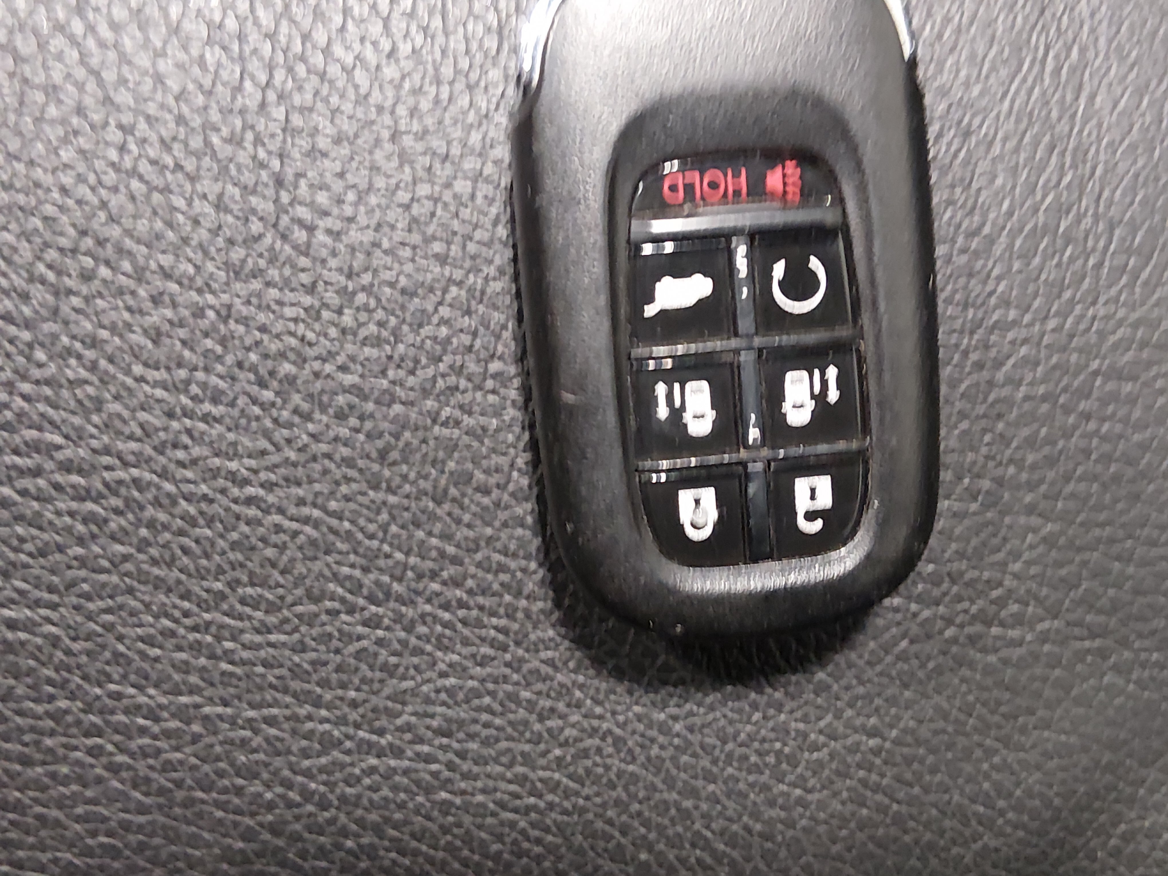 2025 Honda Odyssey EX-L - Photo 15