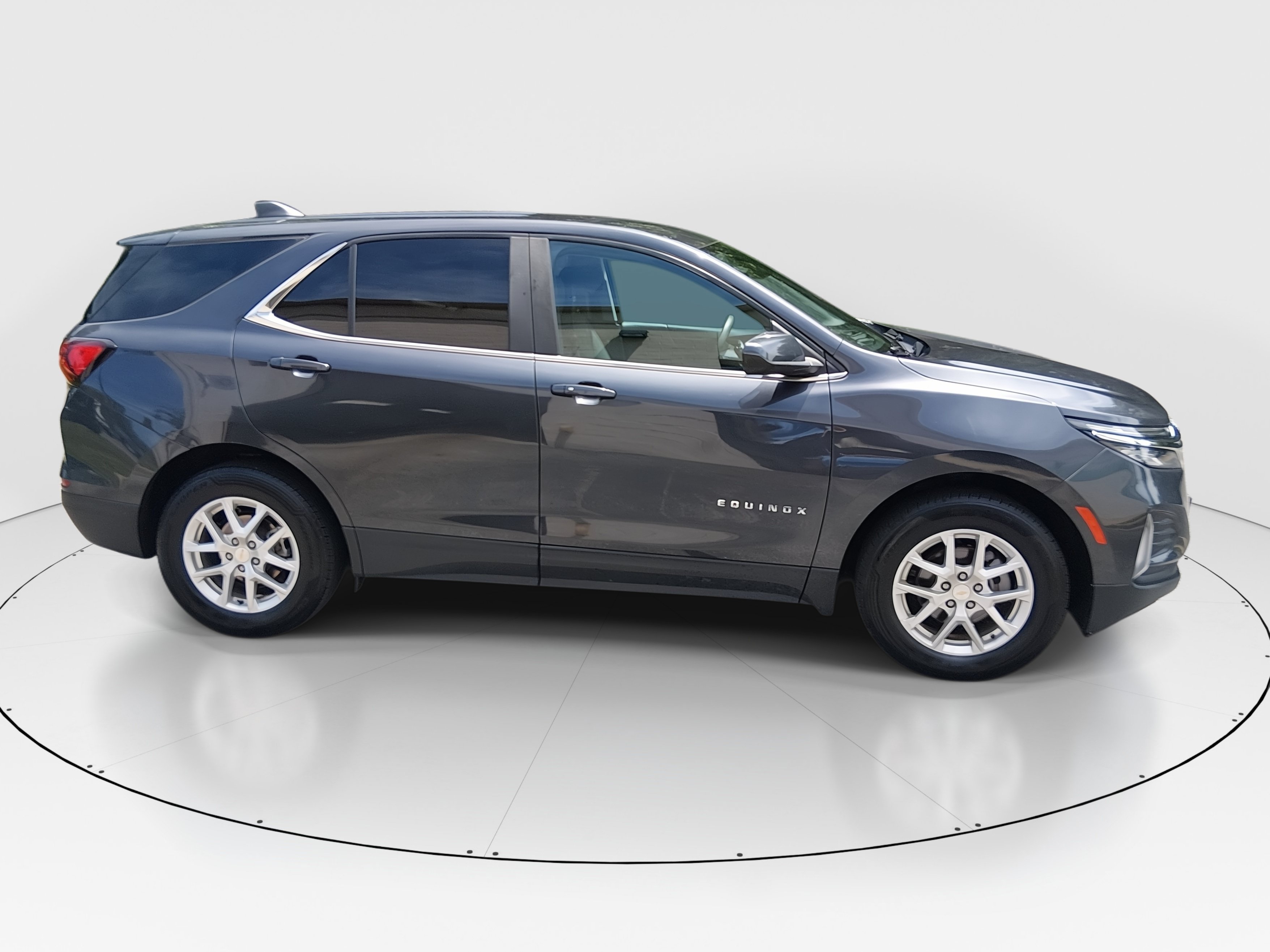 2023 Chevrolet Equinox LT - Photo 8