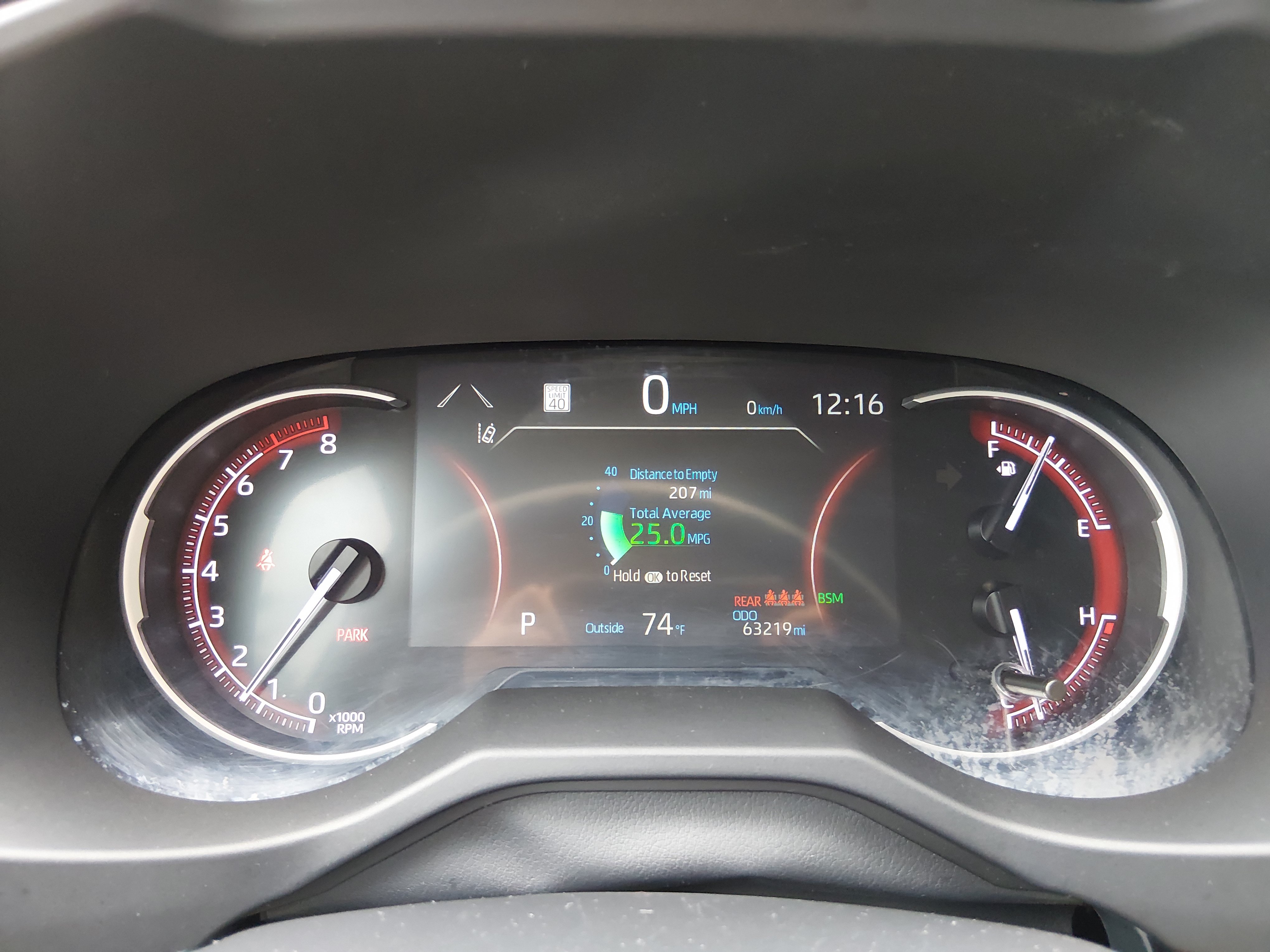 2023 Toyota RAV4 XLE - Photo 14