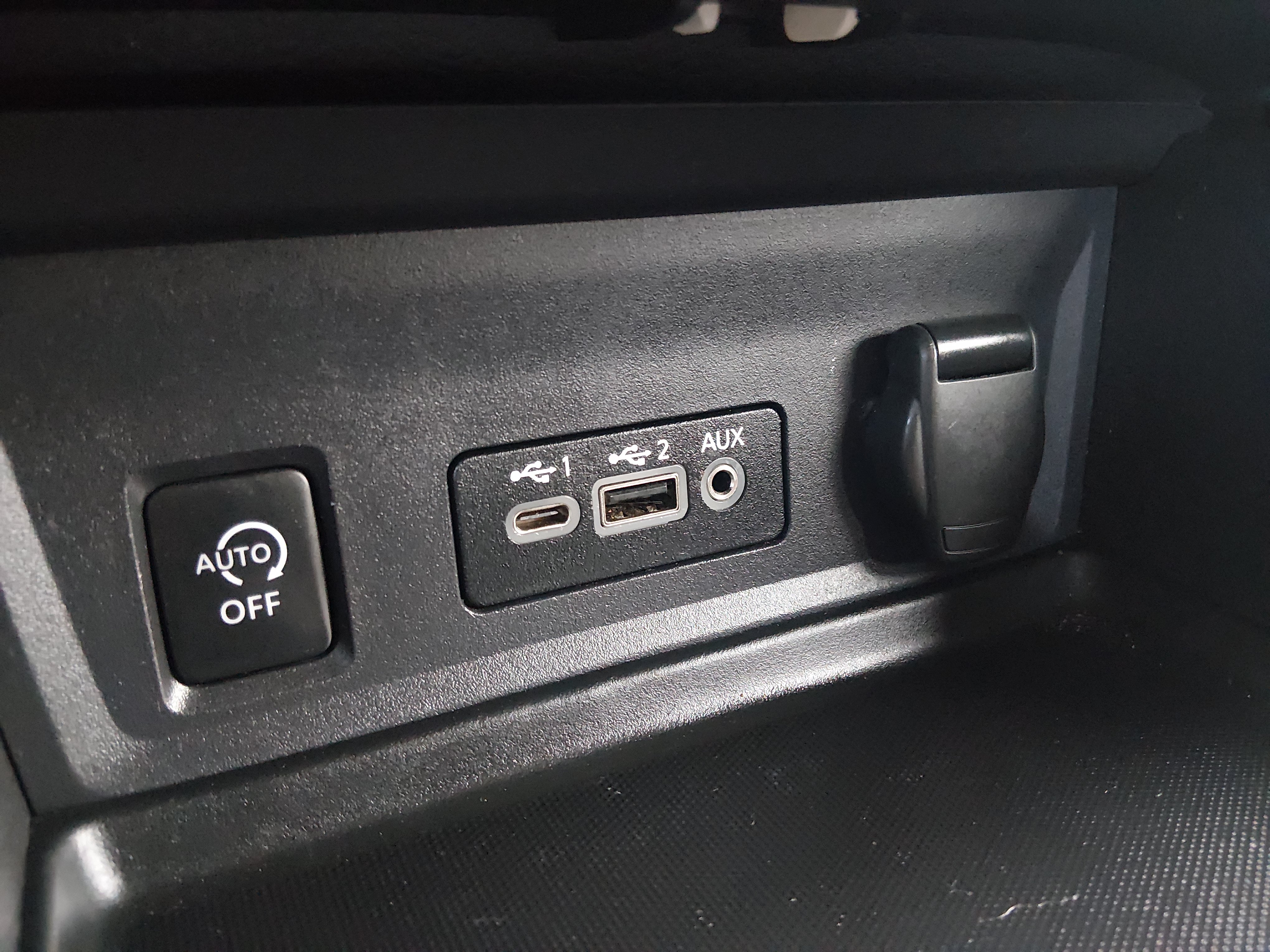 2024 Nissan Sentra SV - Photo 20