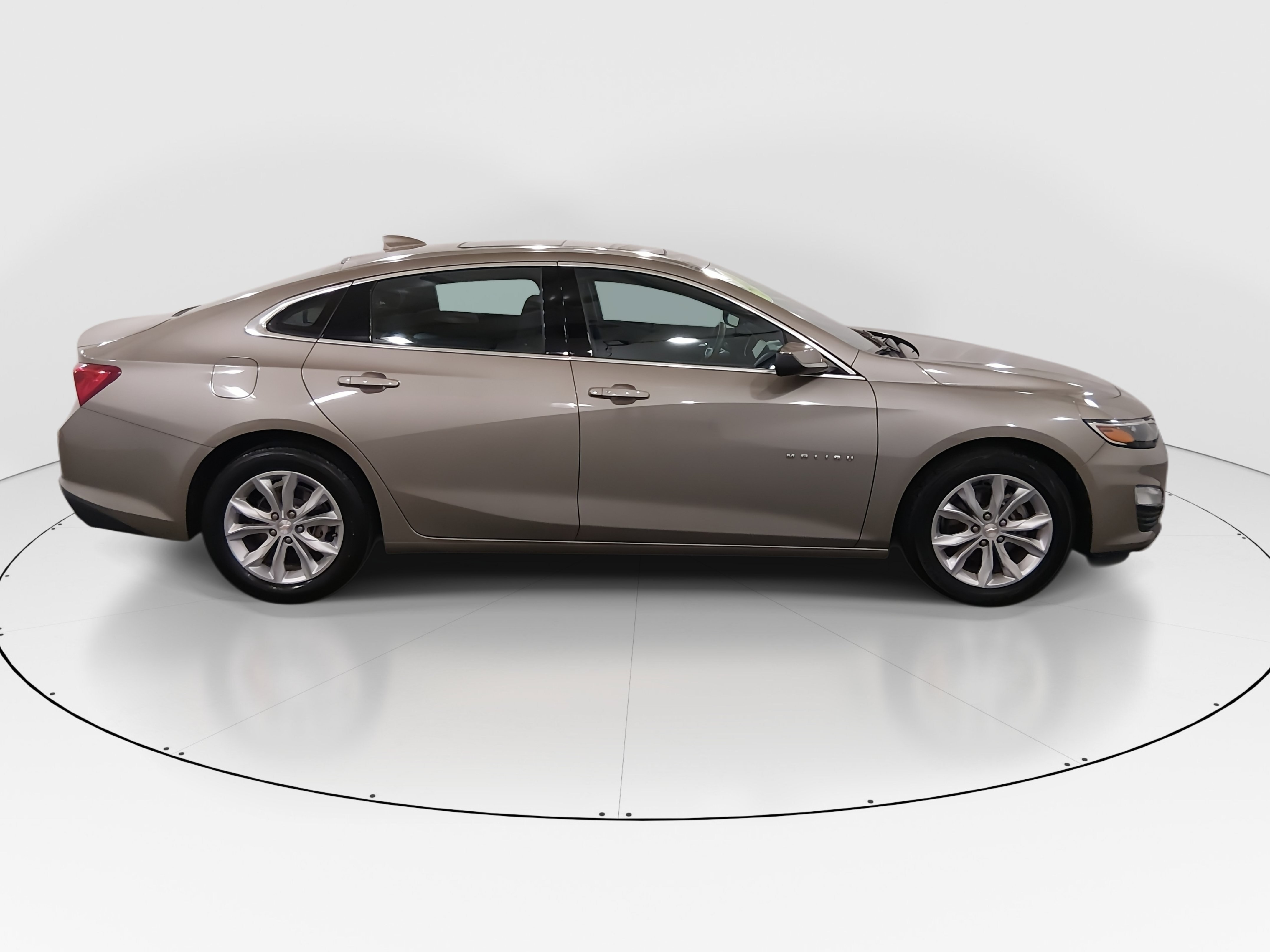 2024 Chevrolet Malibu 1LT - Photo 8