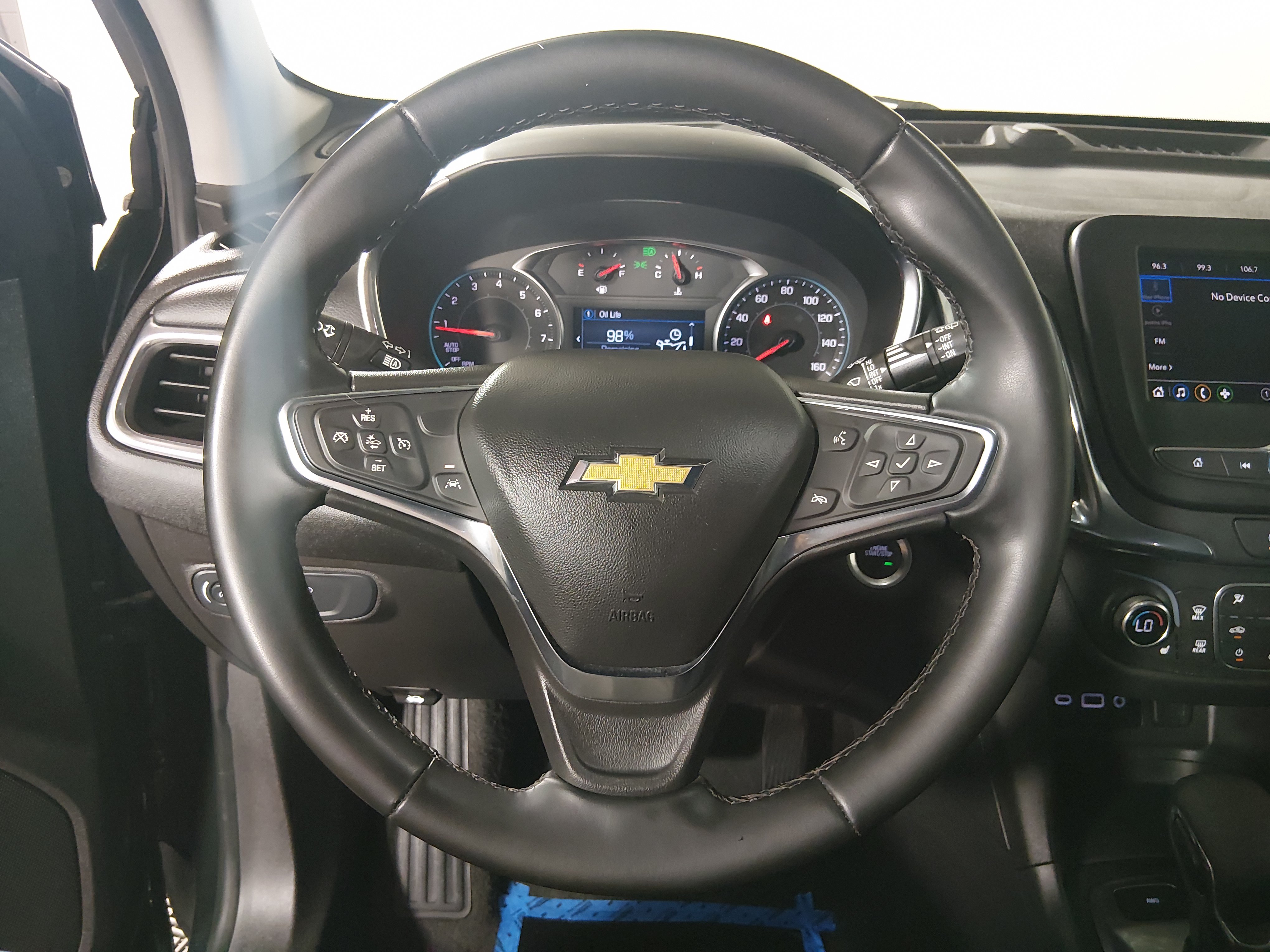 2024 Chevrolet Equinox LT - Photo 12