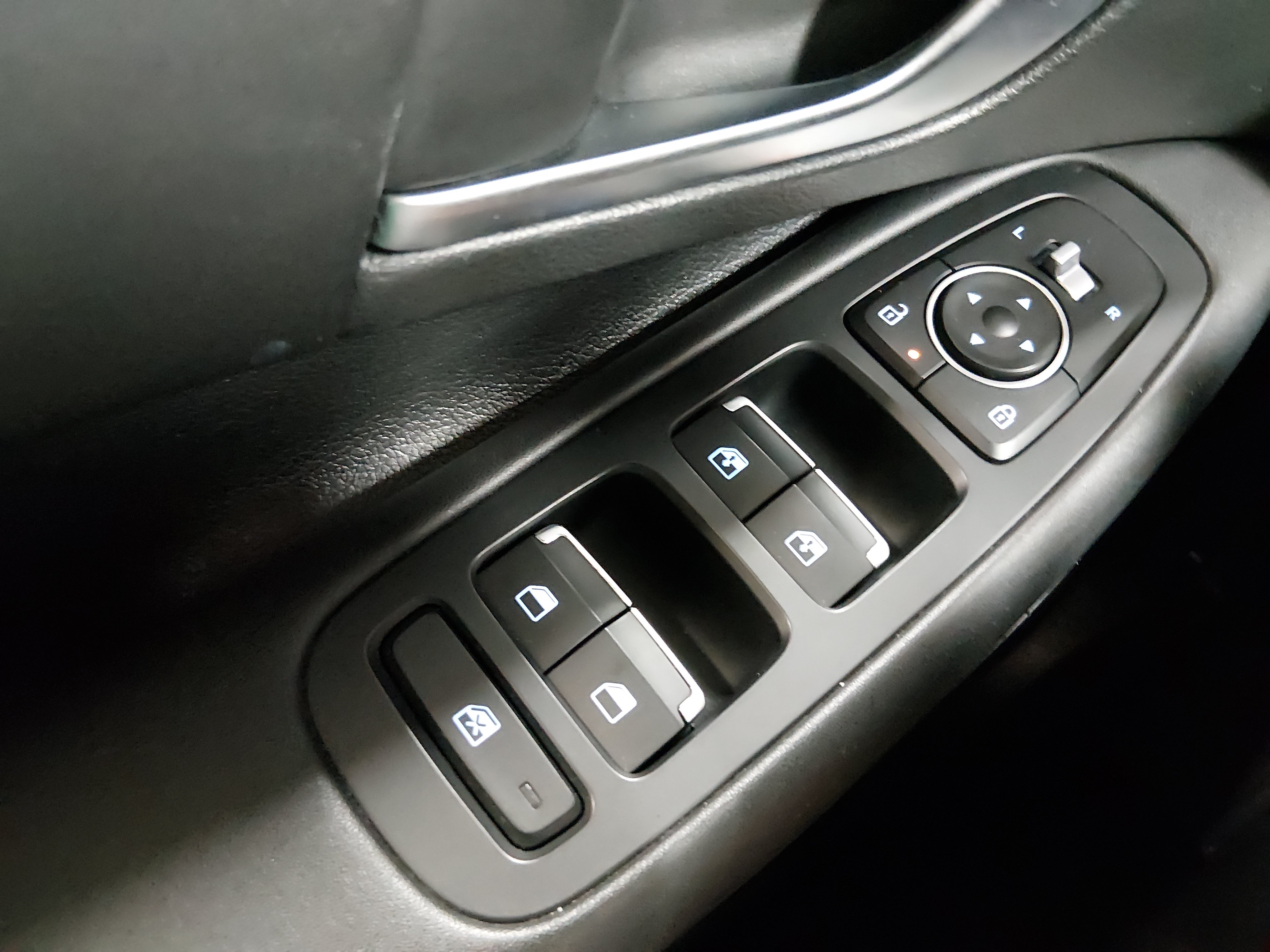 2024 Hyundai Sonata SEL - Photo 22