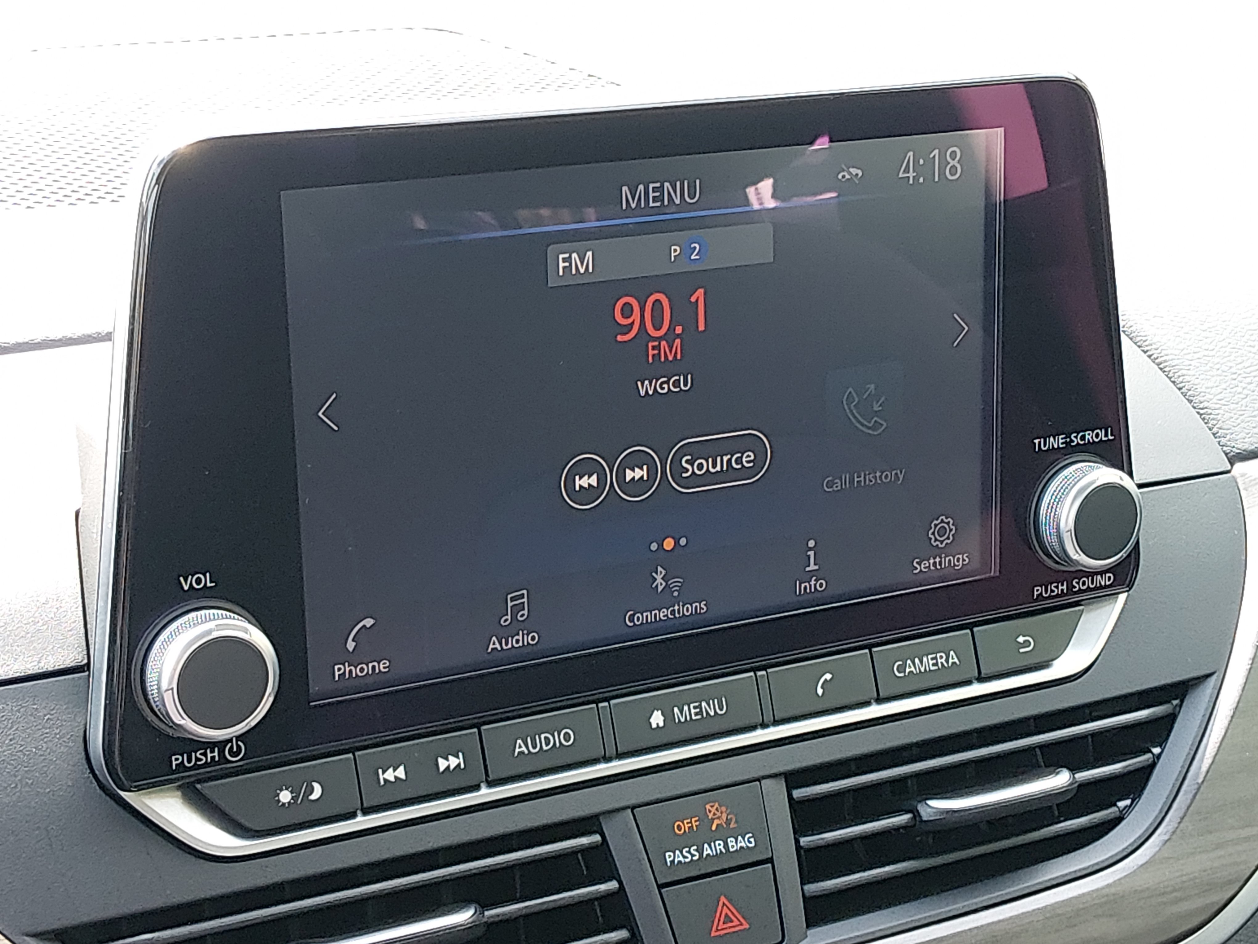 2025 Nissan Altima SV - Photo 17