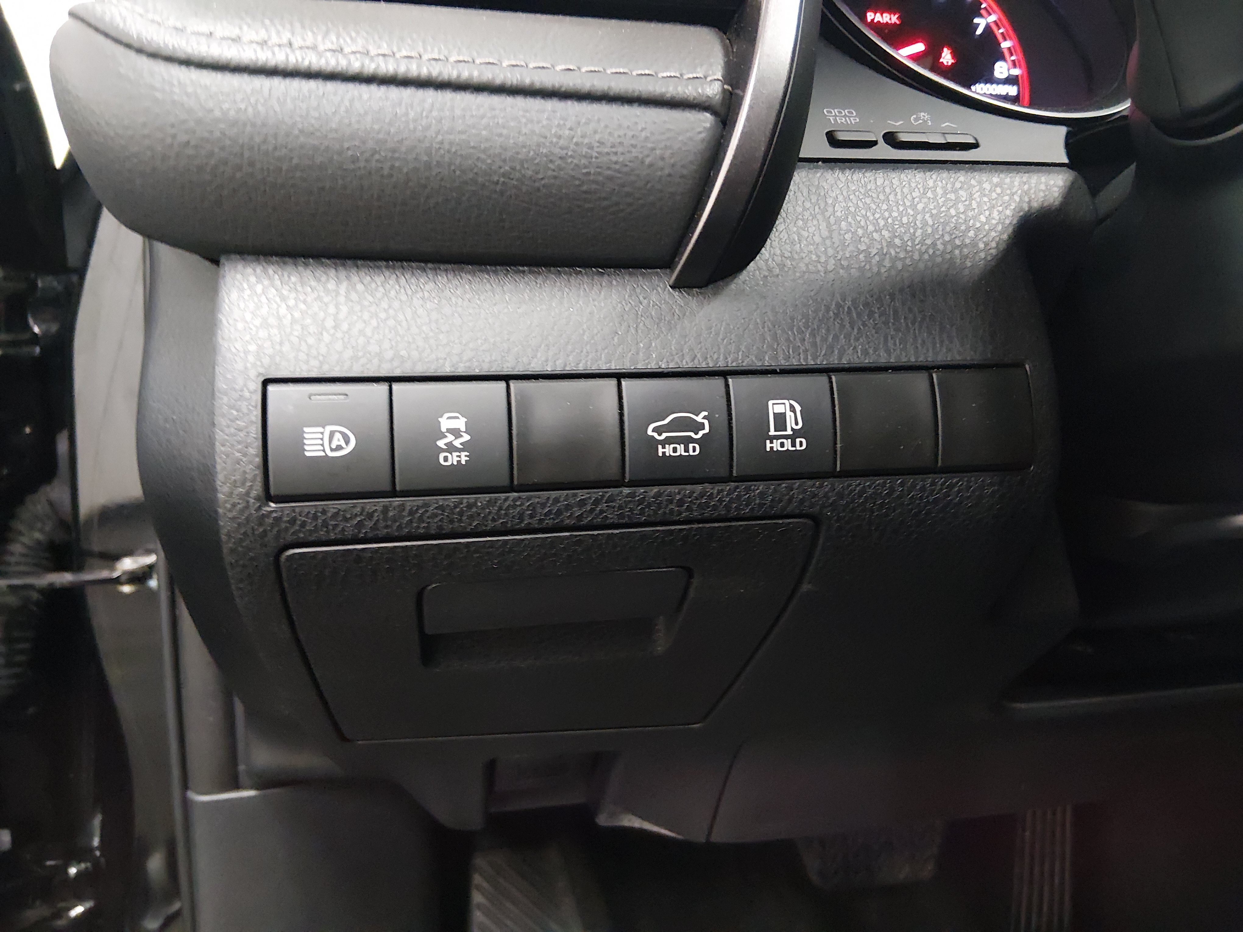 2024 Toyota Camry XSE - Photo 13