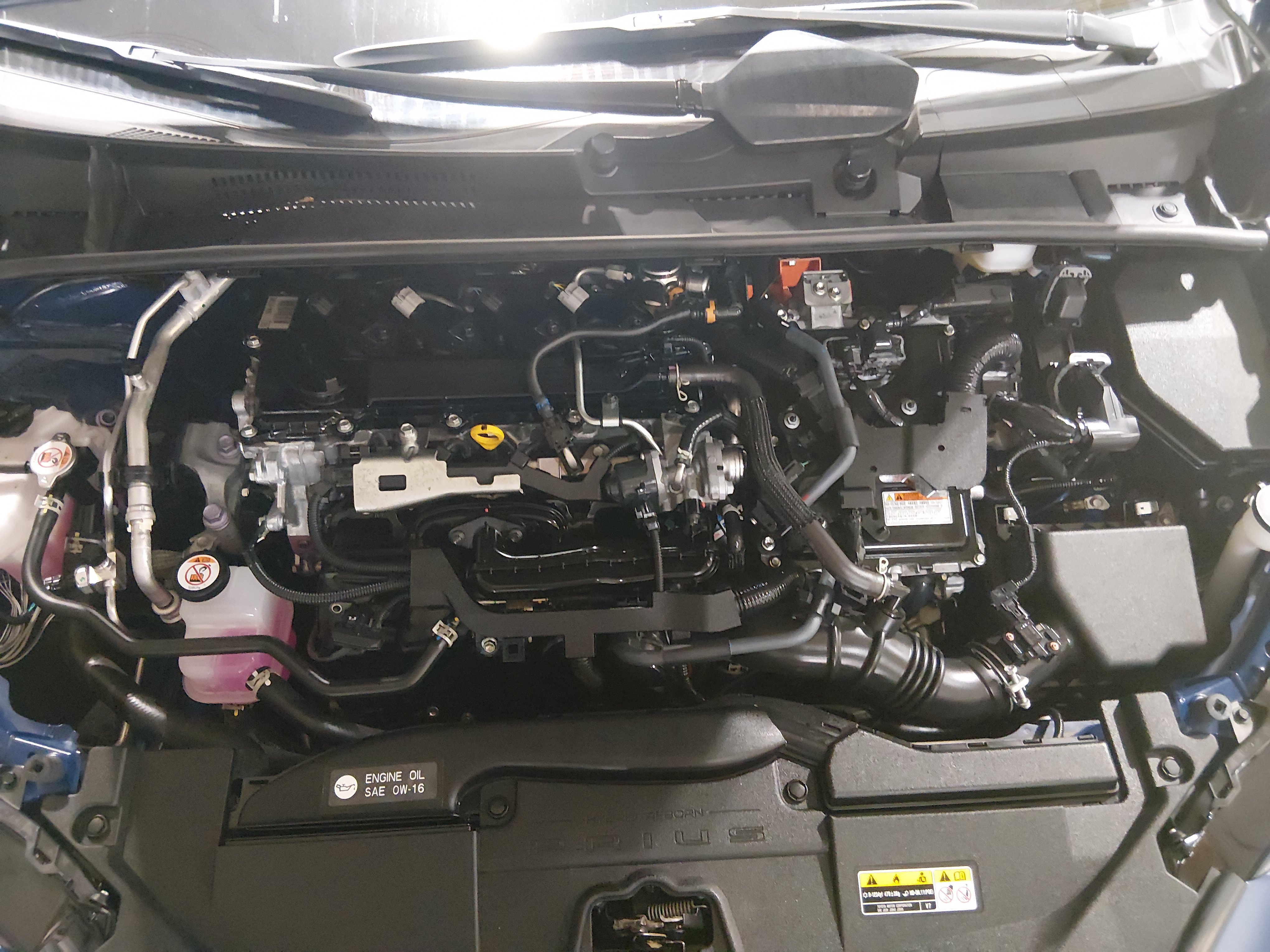 2024 Toyota Prius LE - Photo 9