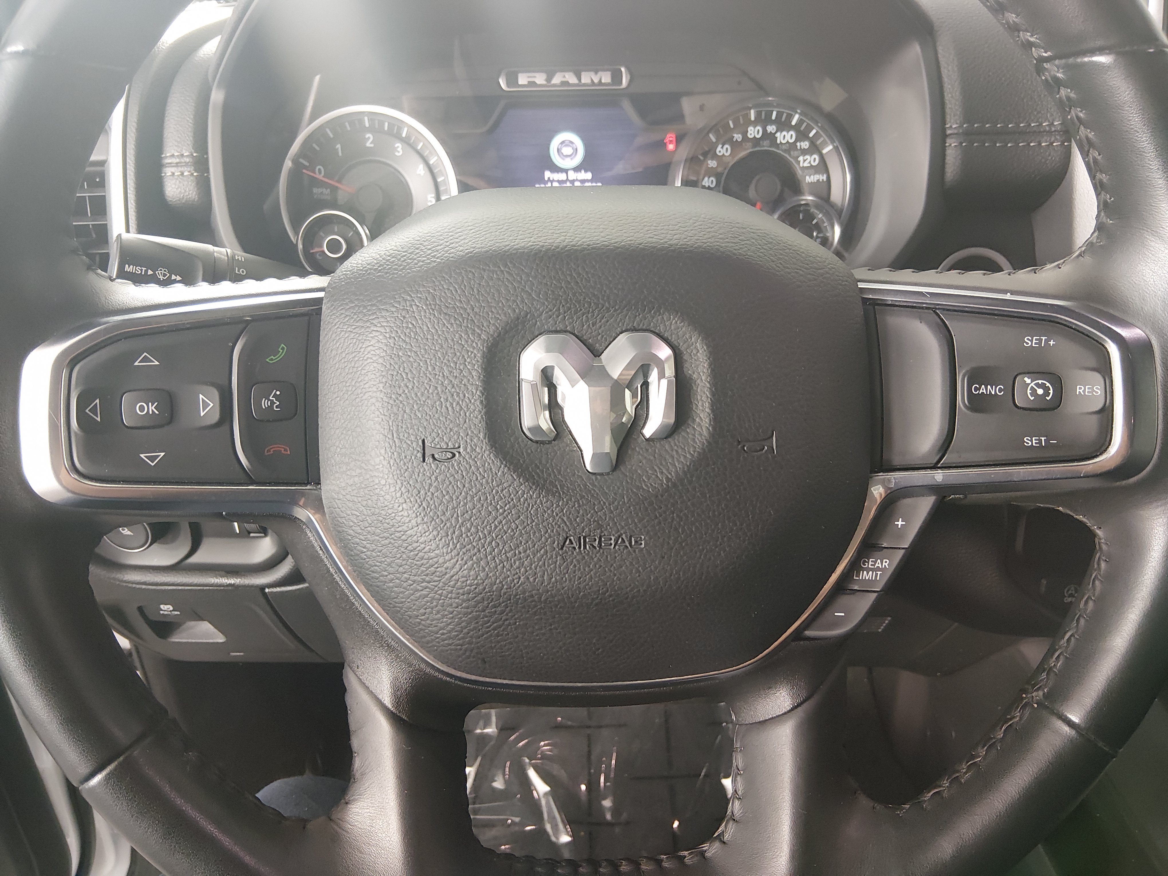 2024 RAM Ram 1500 Pickup Laramie - Photo 12