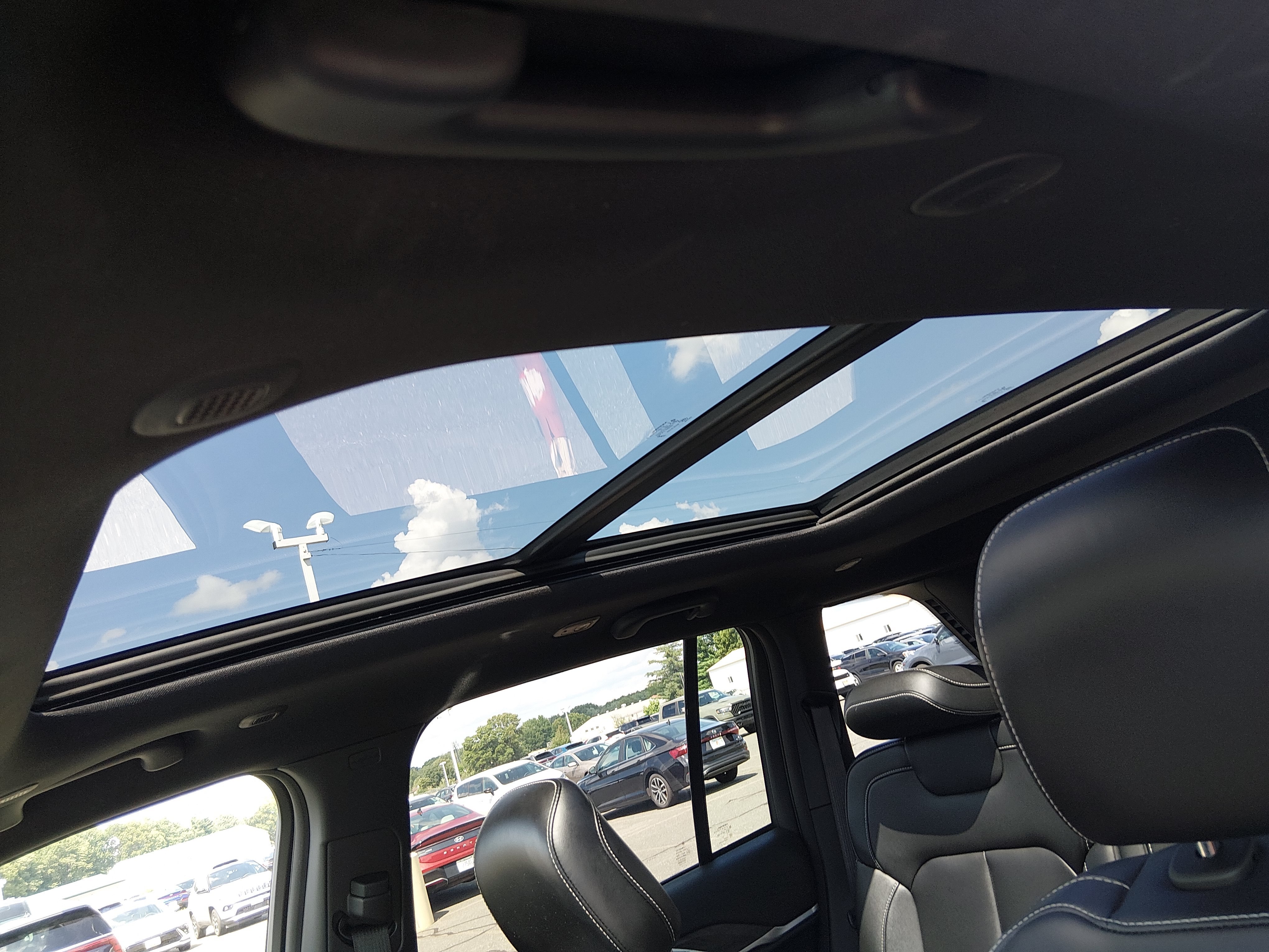 2024 Jeep Grand Cherokee 4xe - Photo 19