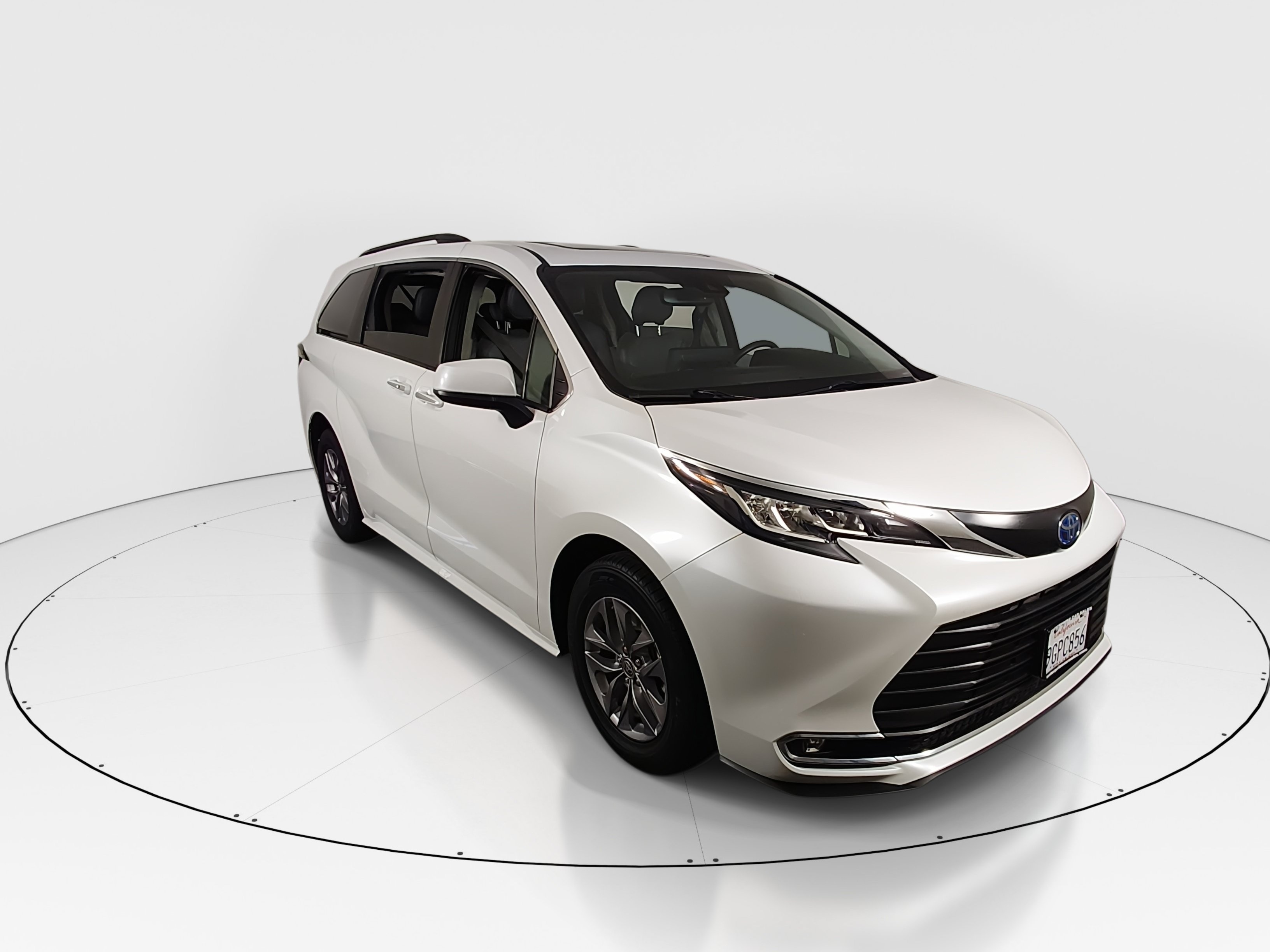 2023 Toyota Sienna