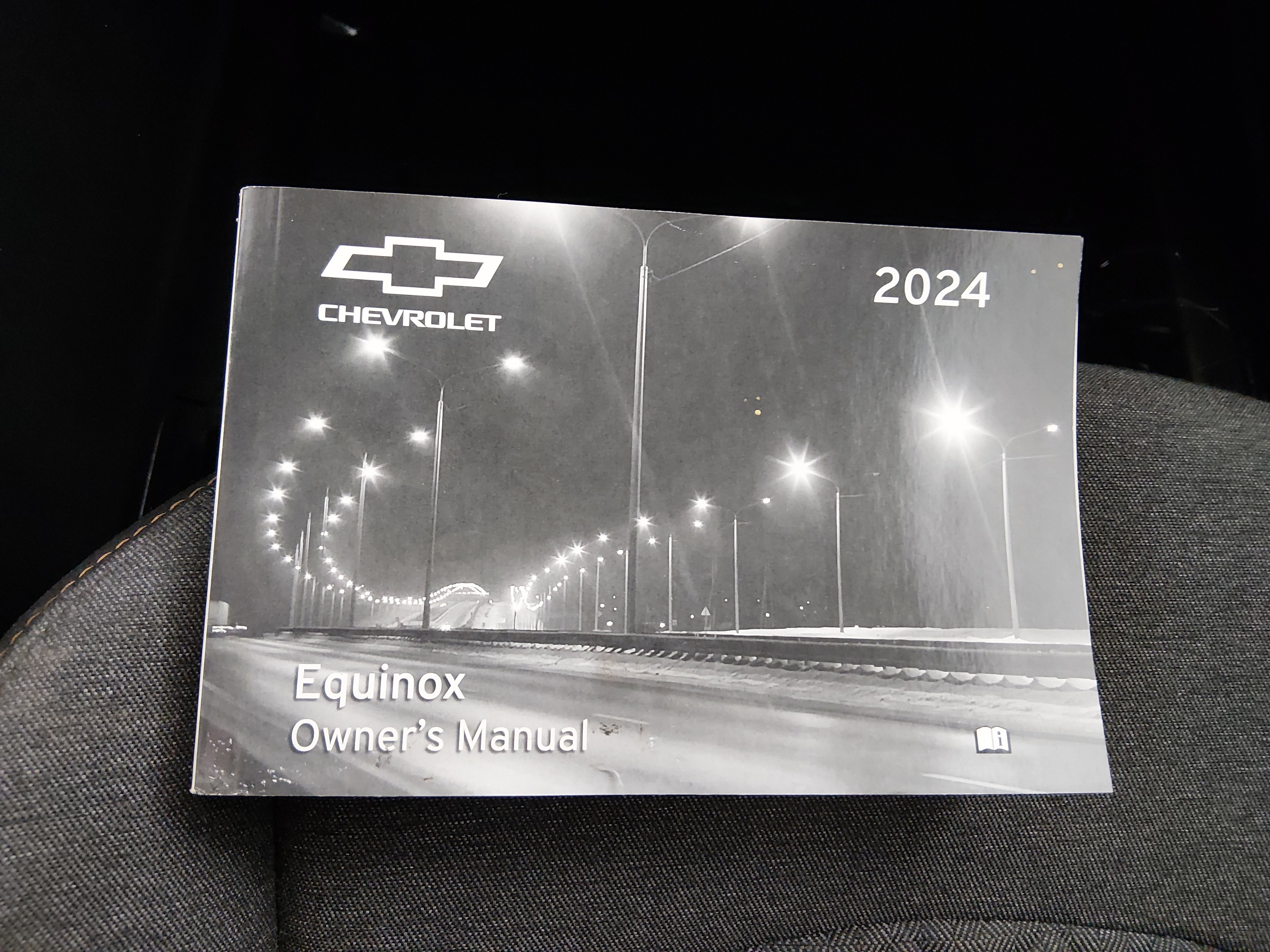 2024 Chevrolet Equinox LT - Photo 19