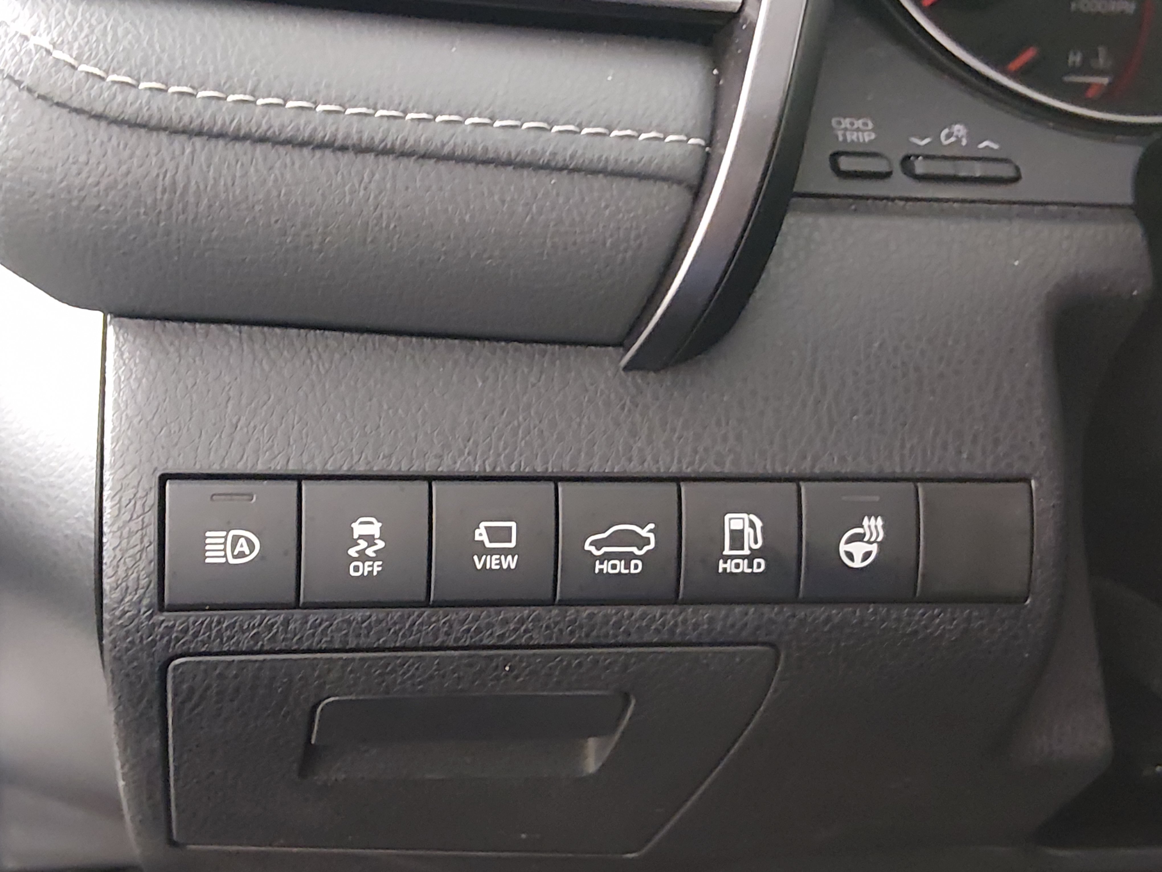 2023 Toyota Camry XSE - Photo 13