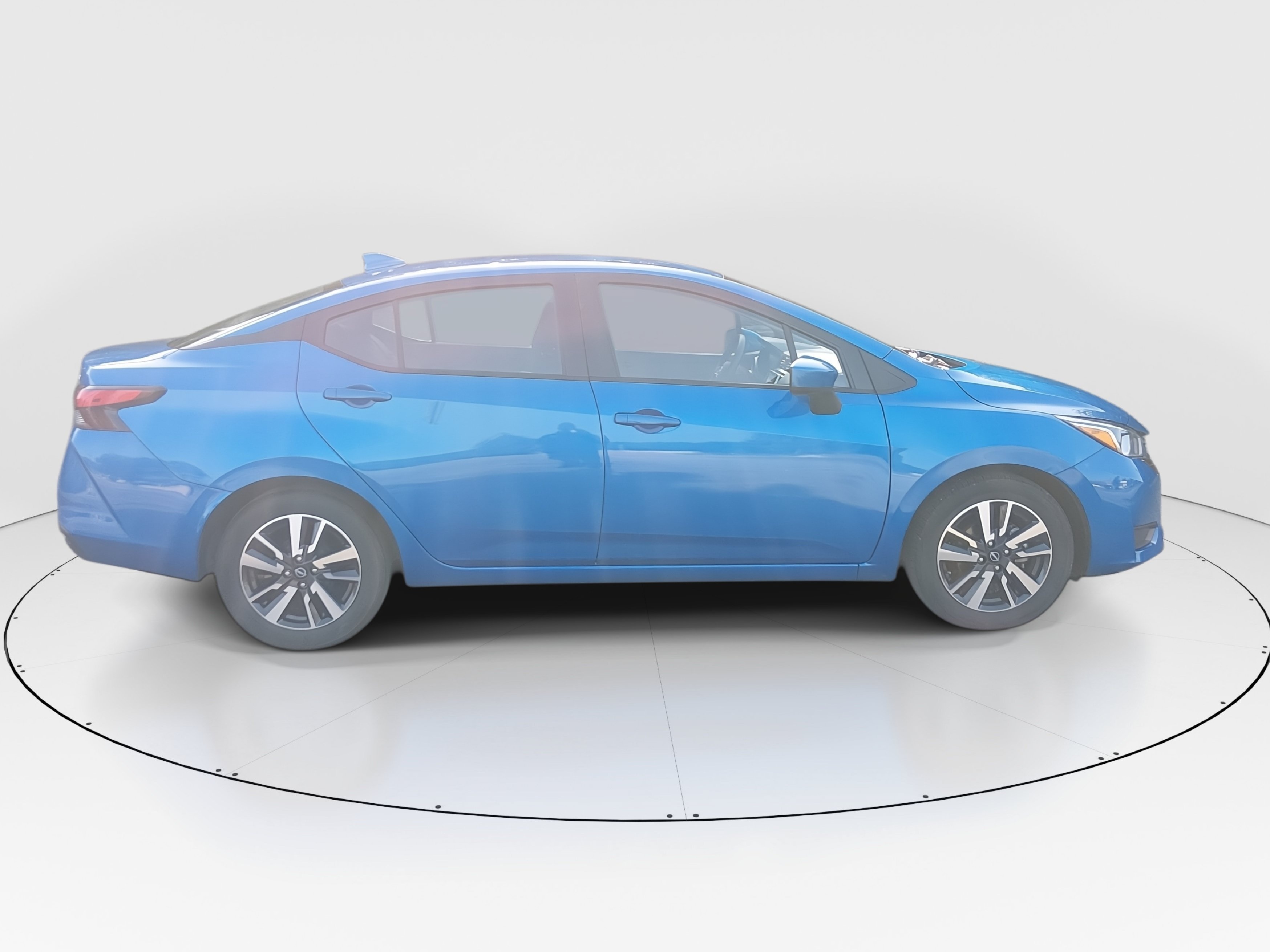 2024 Nissan Versa Sedan SV - Photo 8