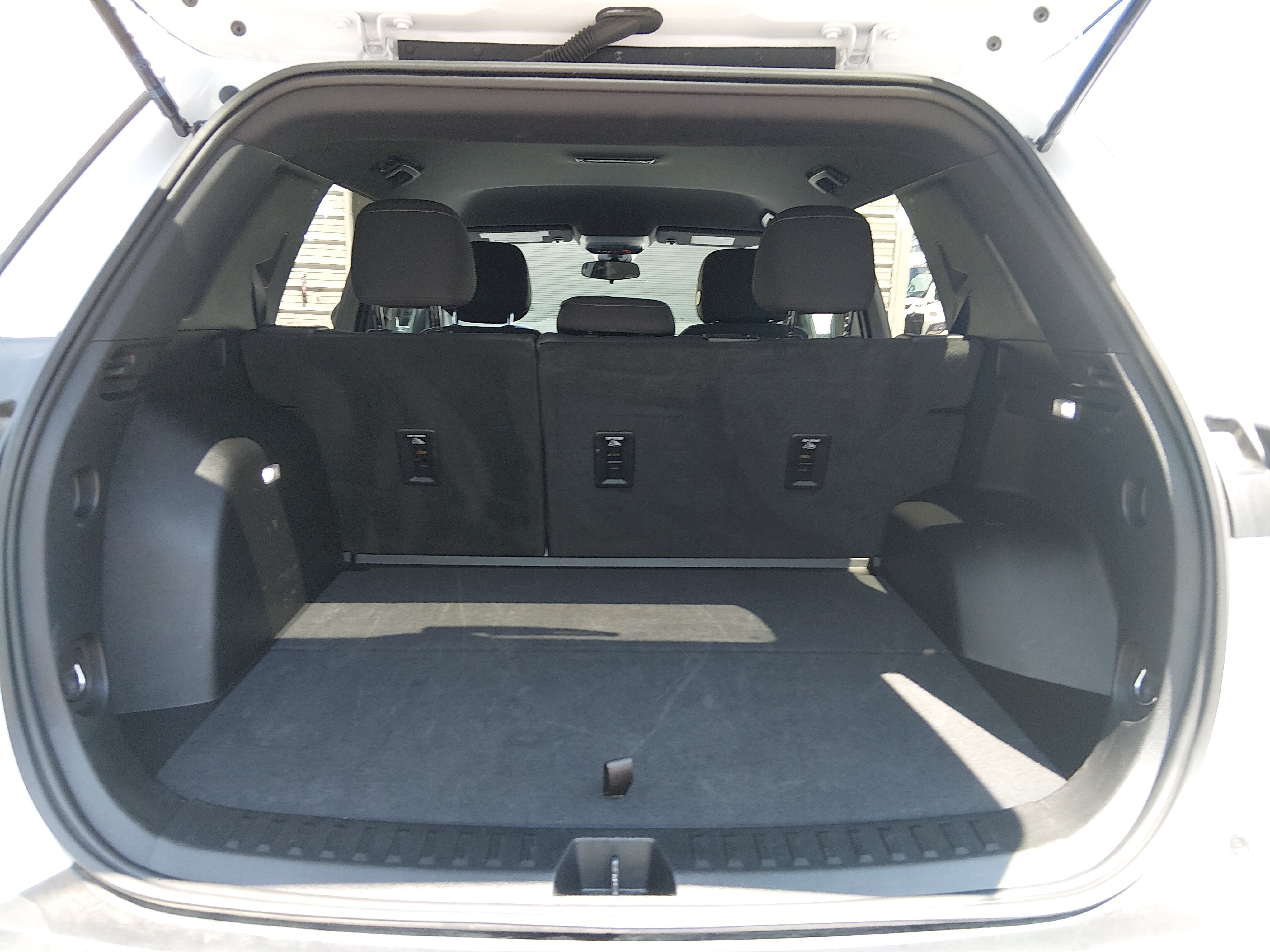 2026 Chevrolet Equinox LT - Photo 11