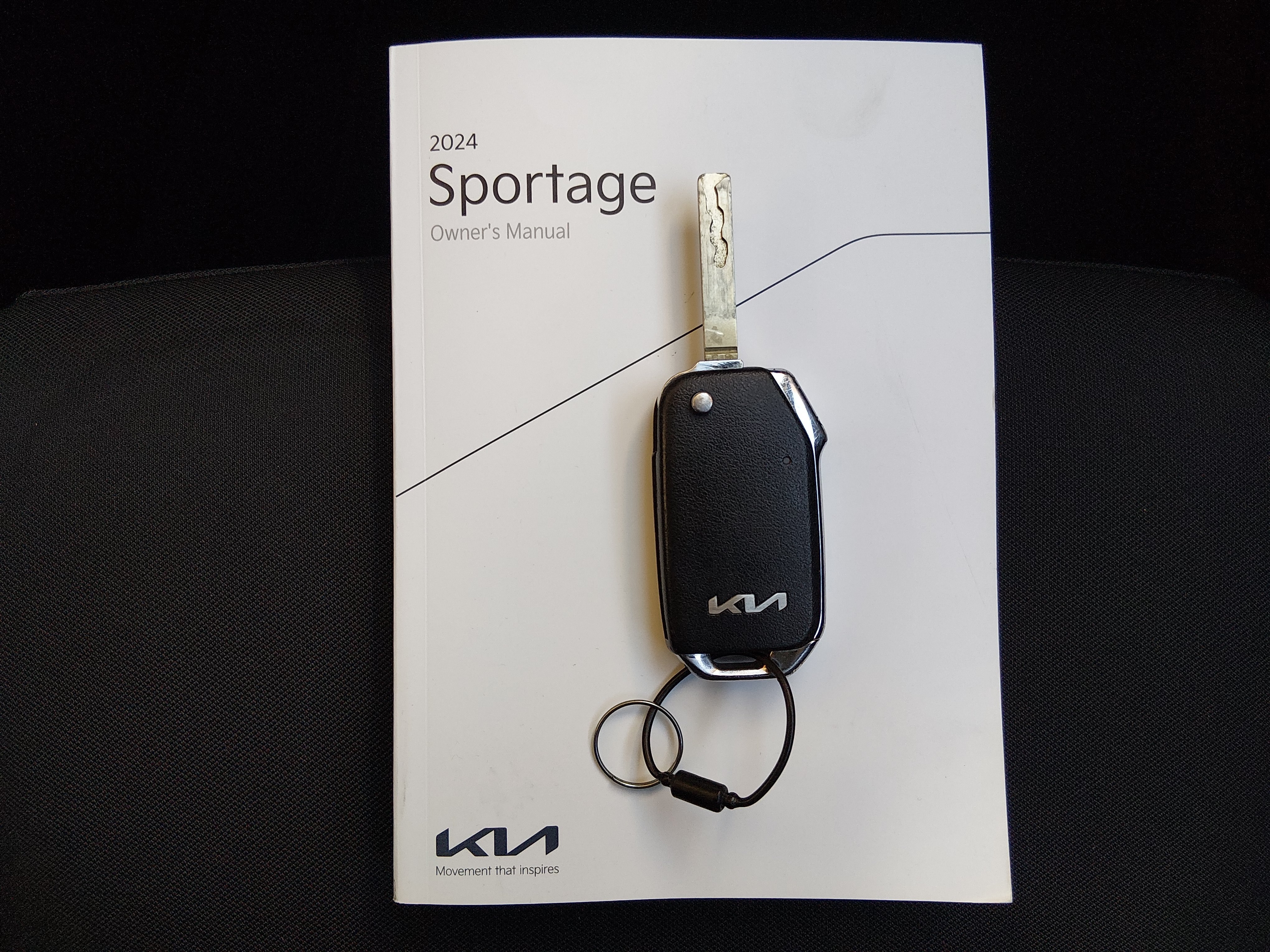 2024 Kia Sportage LX - Photo 15