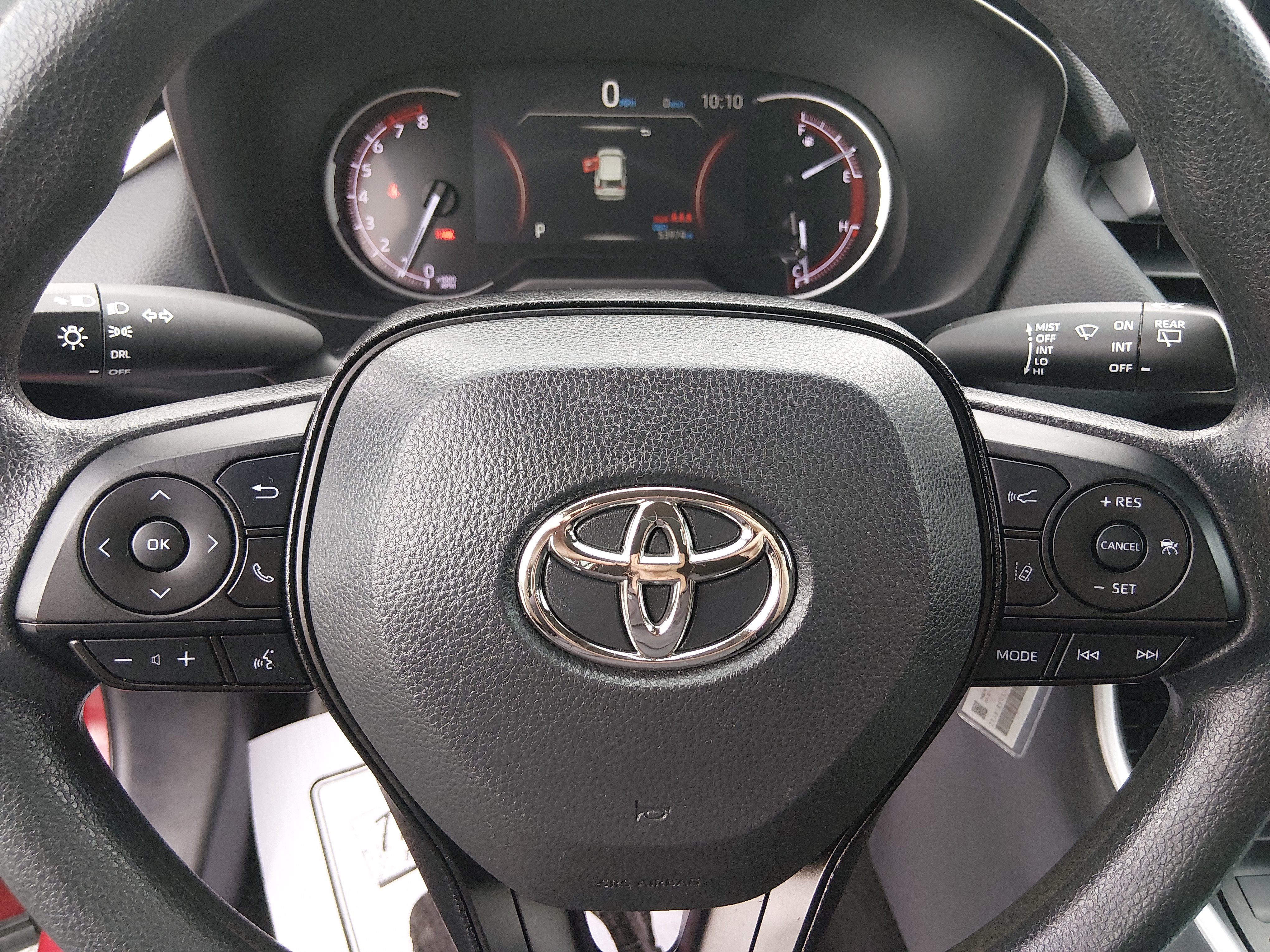 2023 Toyota RAV4 LE - Photo 12