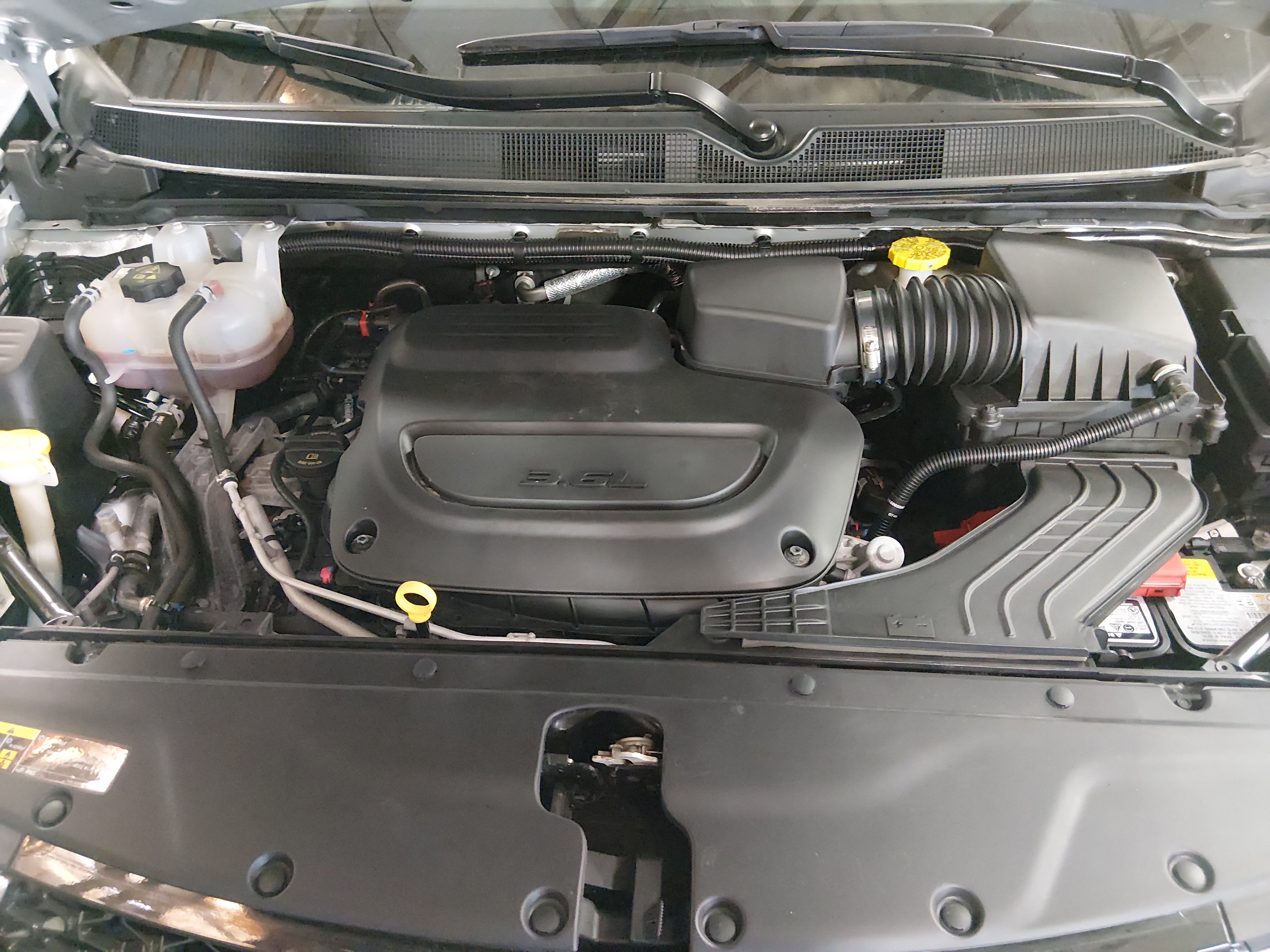 2024 Chrysler Pacifica Touring L - Photo 9