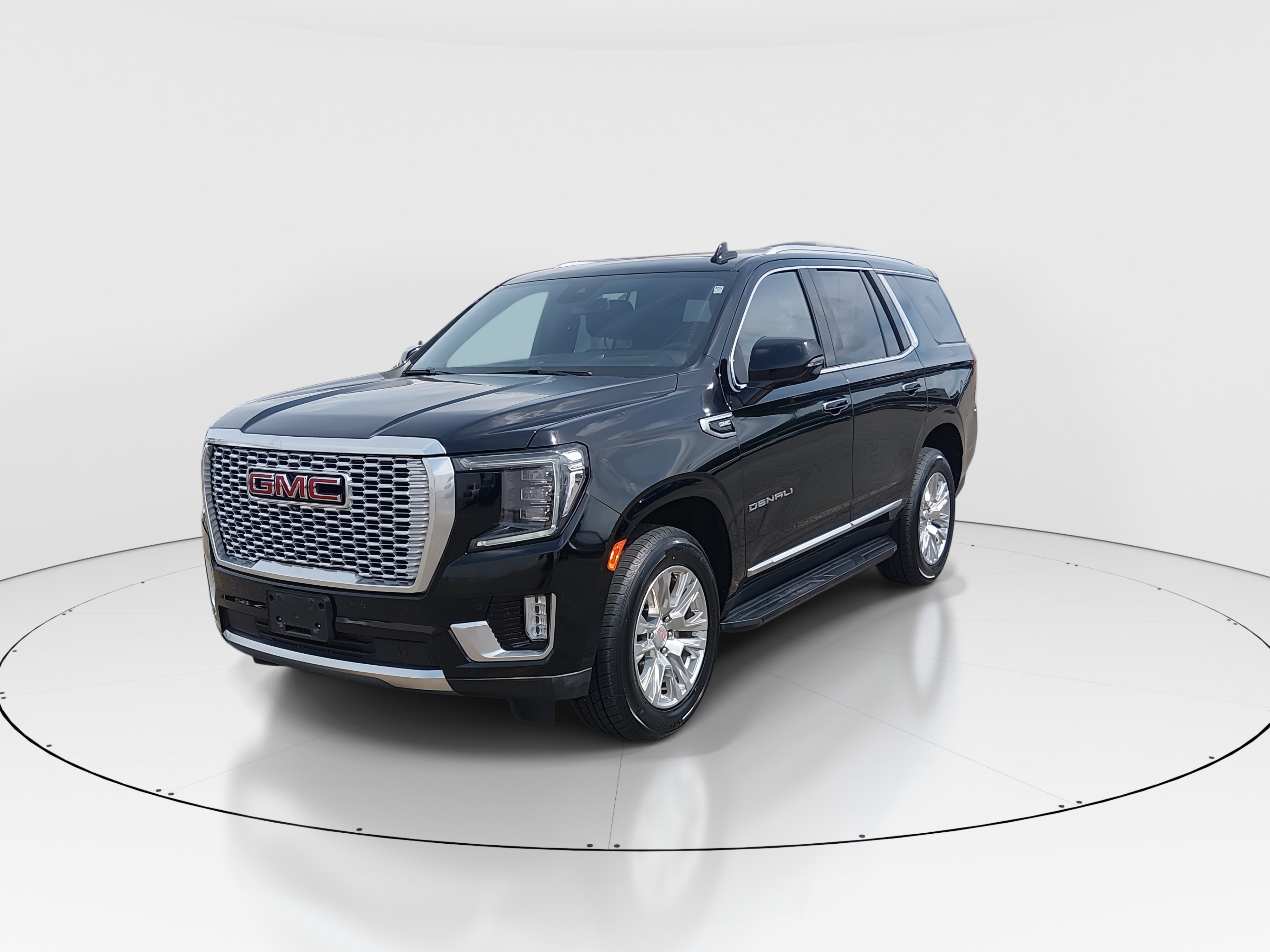 2024 GMC Yukon Denali - Photo 3