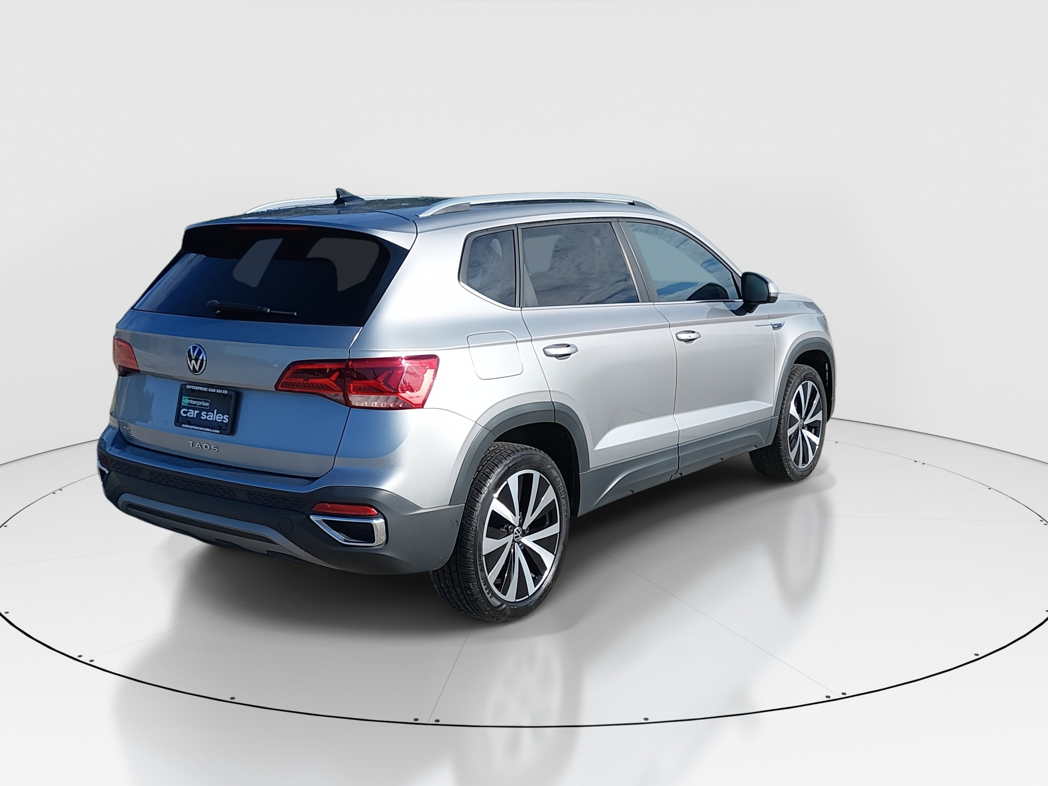 2024 Volkswagen Taos SE - Photo 7