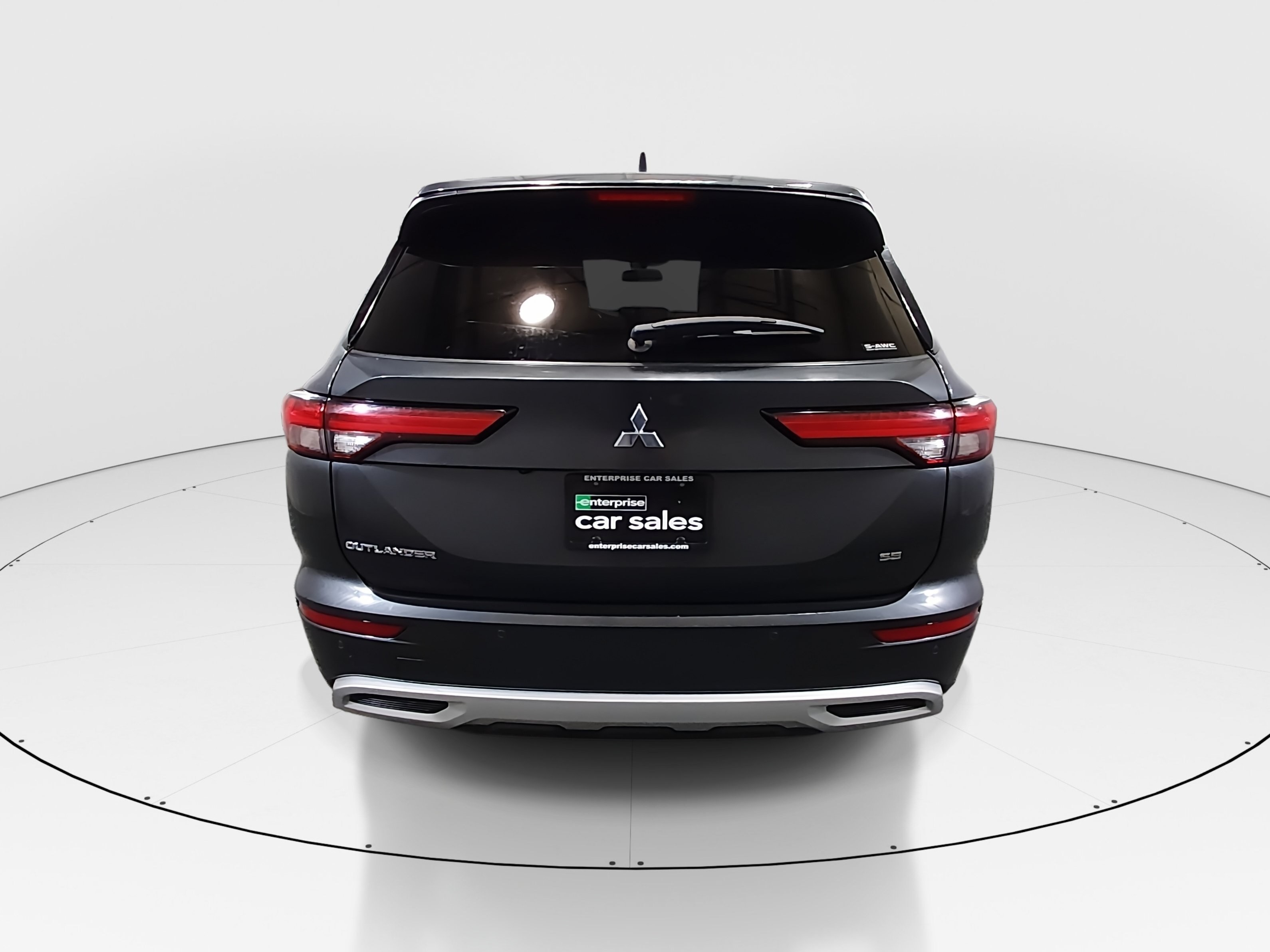 2024 Mitsubishi Outlander SE - Photo 6