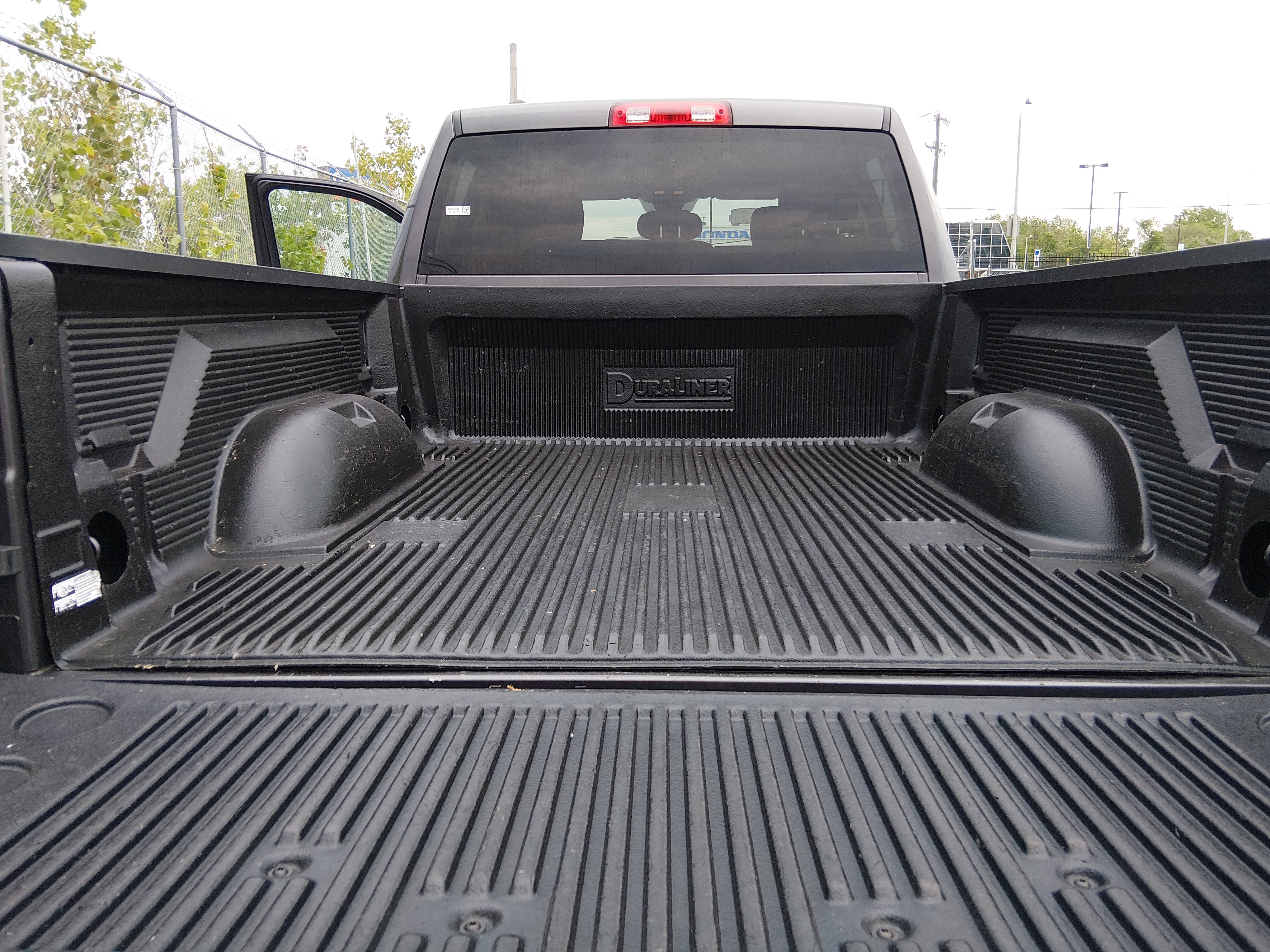 2024 RAM Ram 1500 Classic SLT - Photo 11