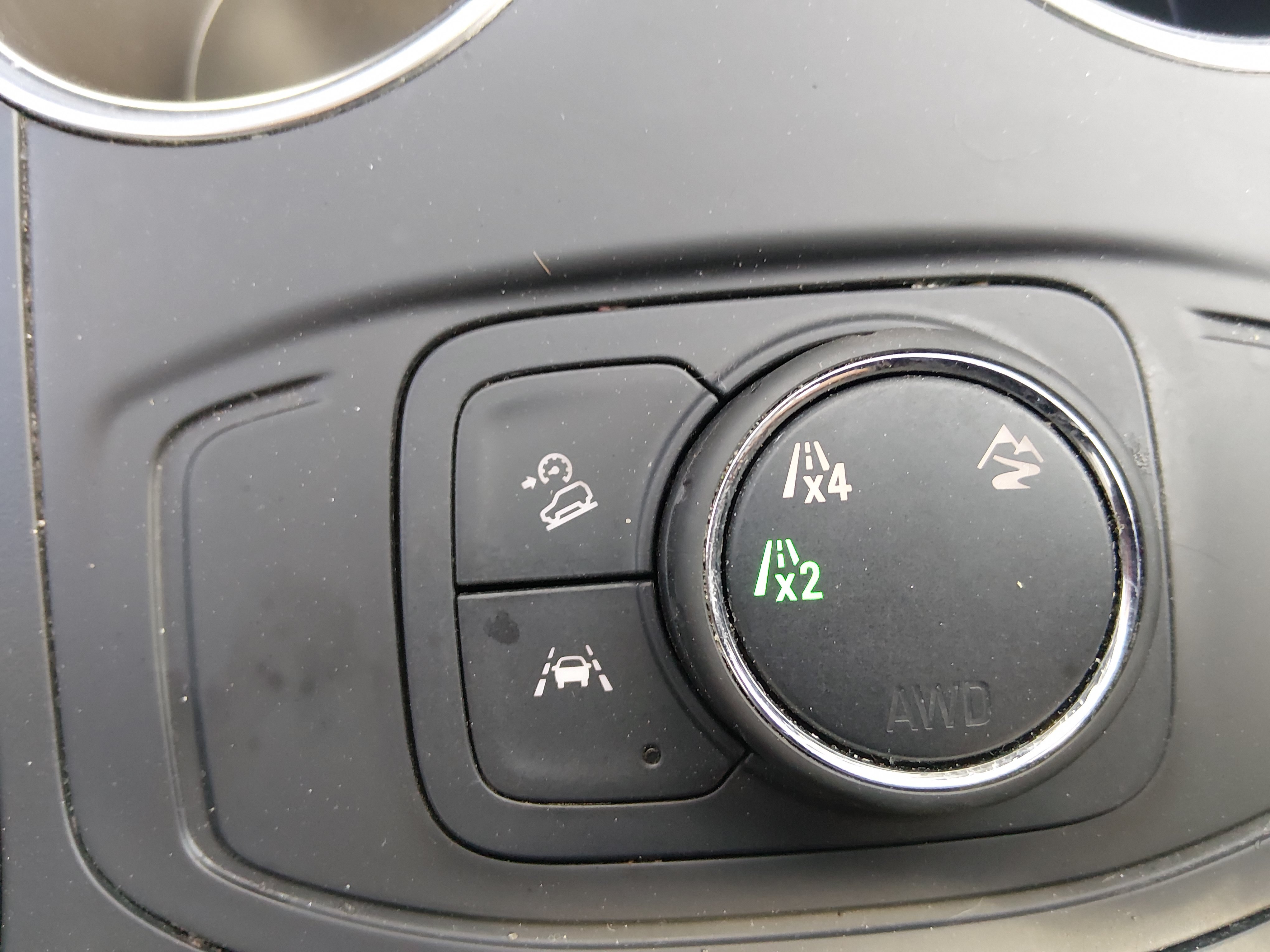 2024 GMC Terrain SLE - Photo 19