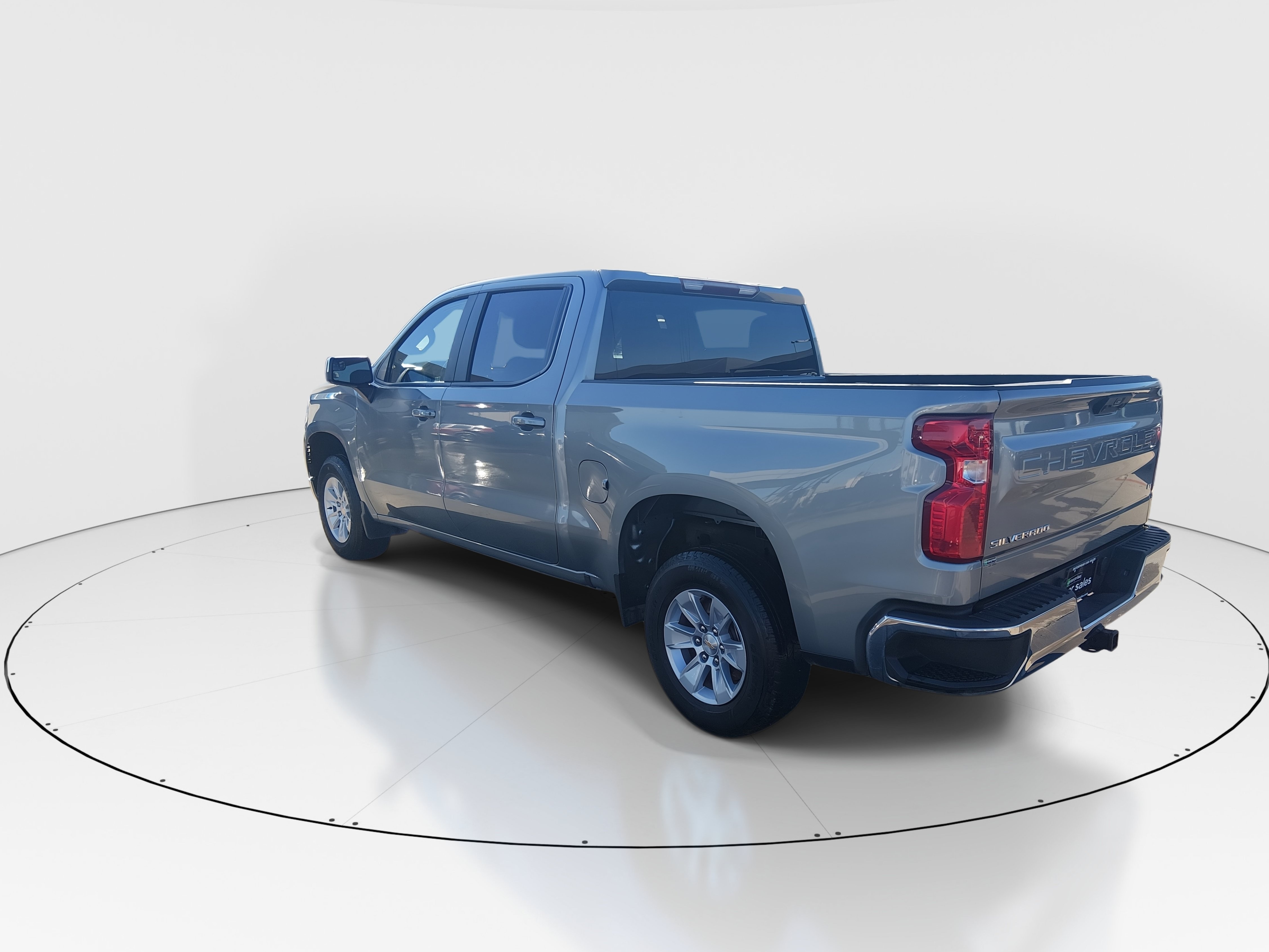2025 Chevrolet Silverado 1500 LT - Photo 5