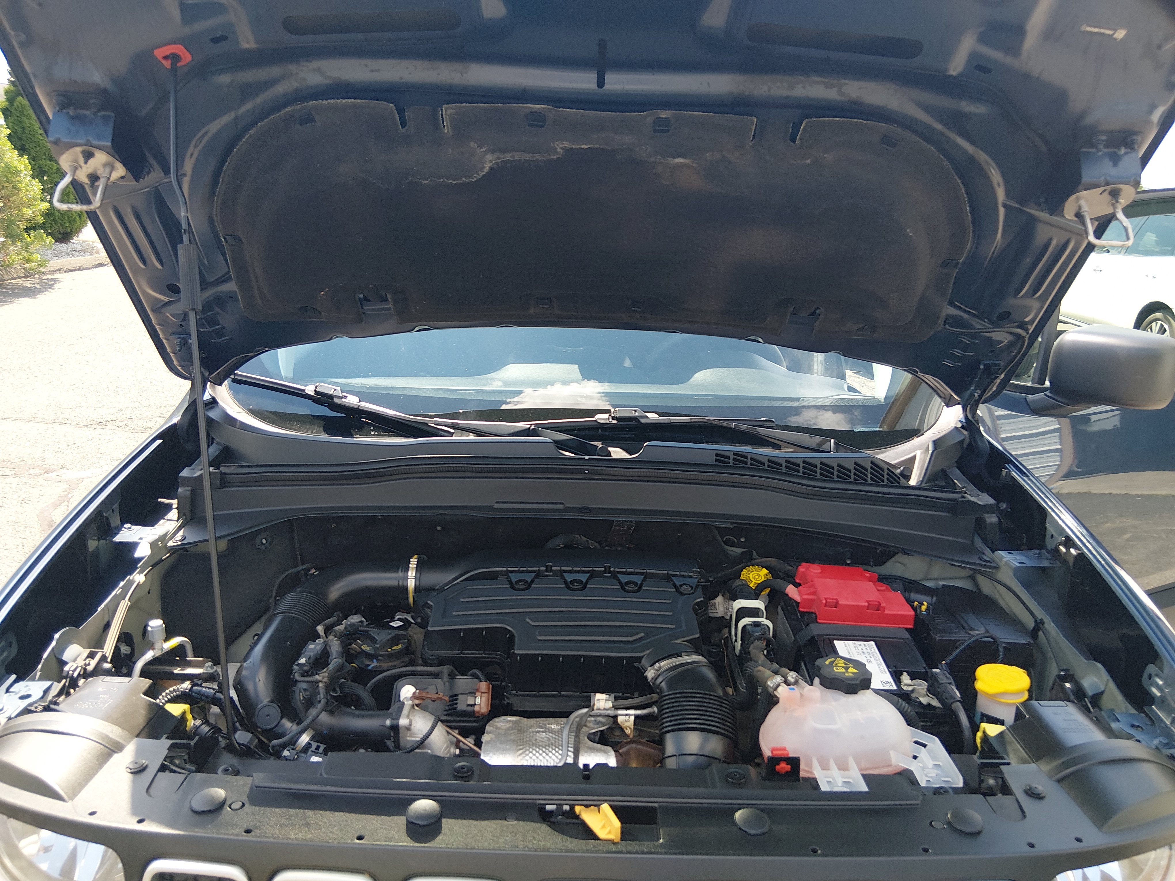 2023 Jeep Renegade Latitude - Photo 9