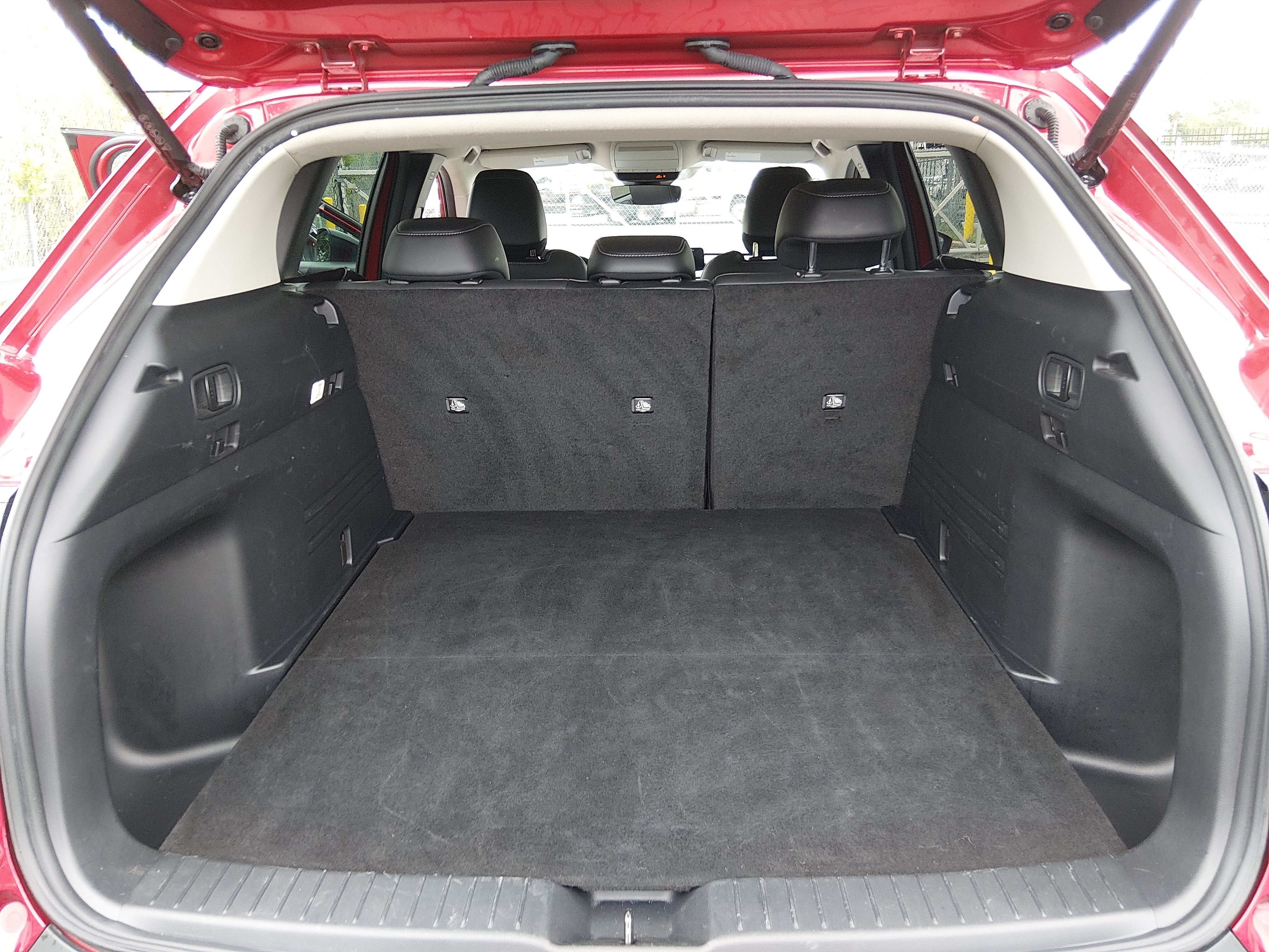 2025 Mazda CX-50 Preferred - Photo 11
