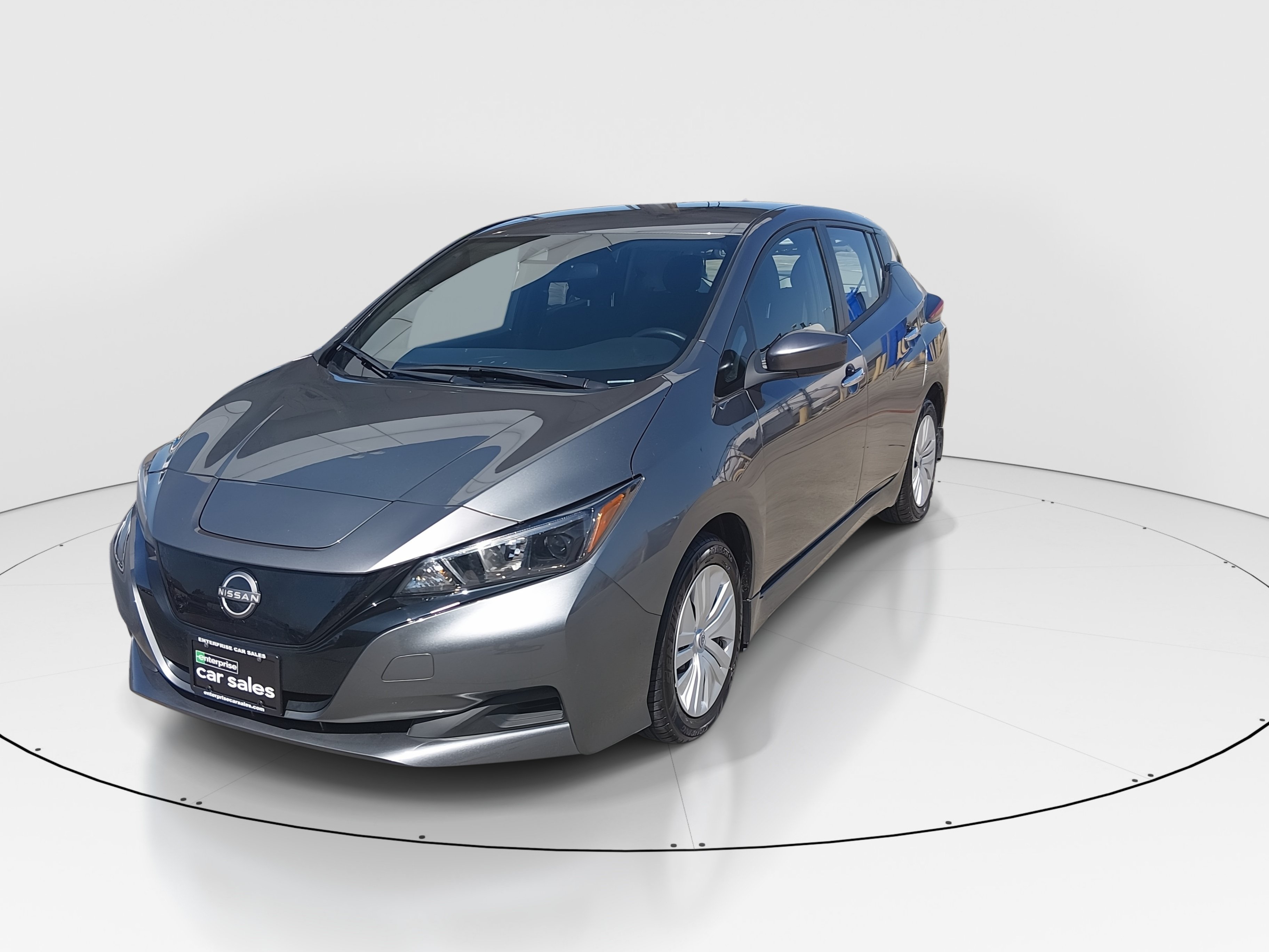 2025 Nissan Leaf 3