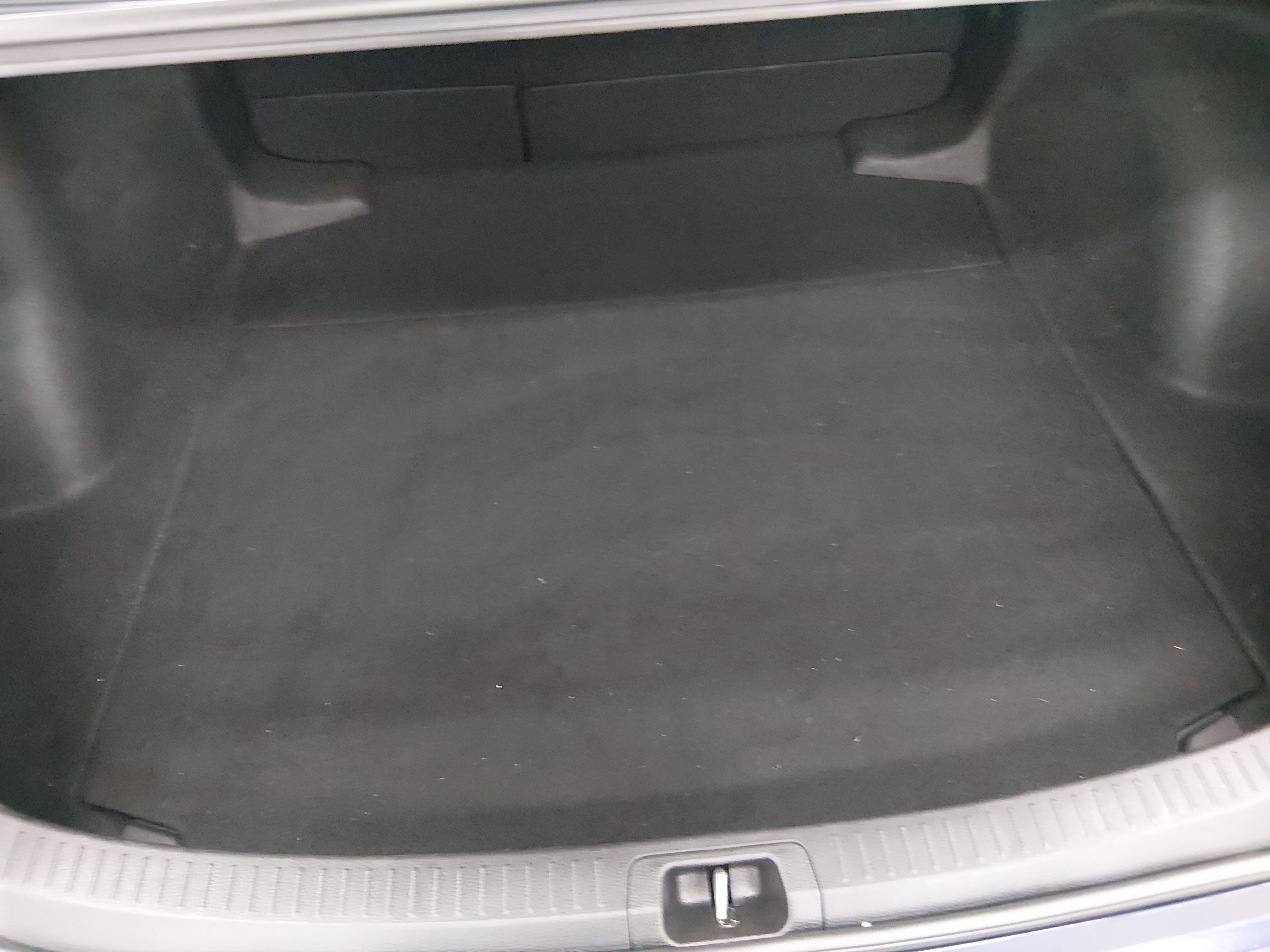2024 Toyota Corolla LE - Photo 11