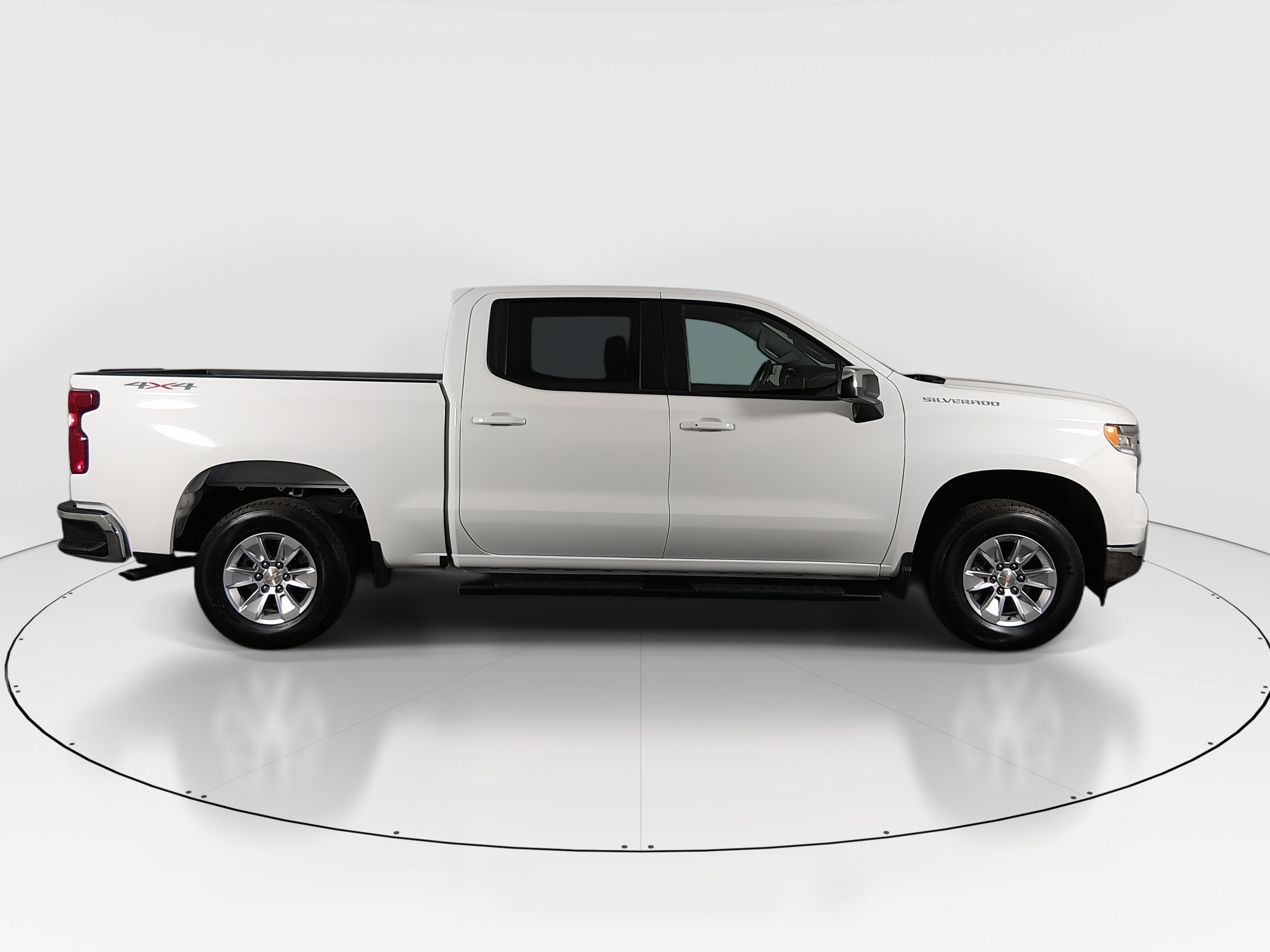 2026 Chevrolet Silverado 1500 LT - Photo 8