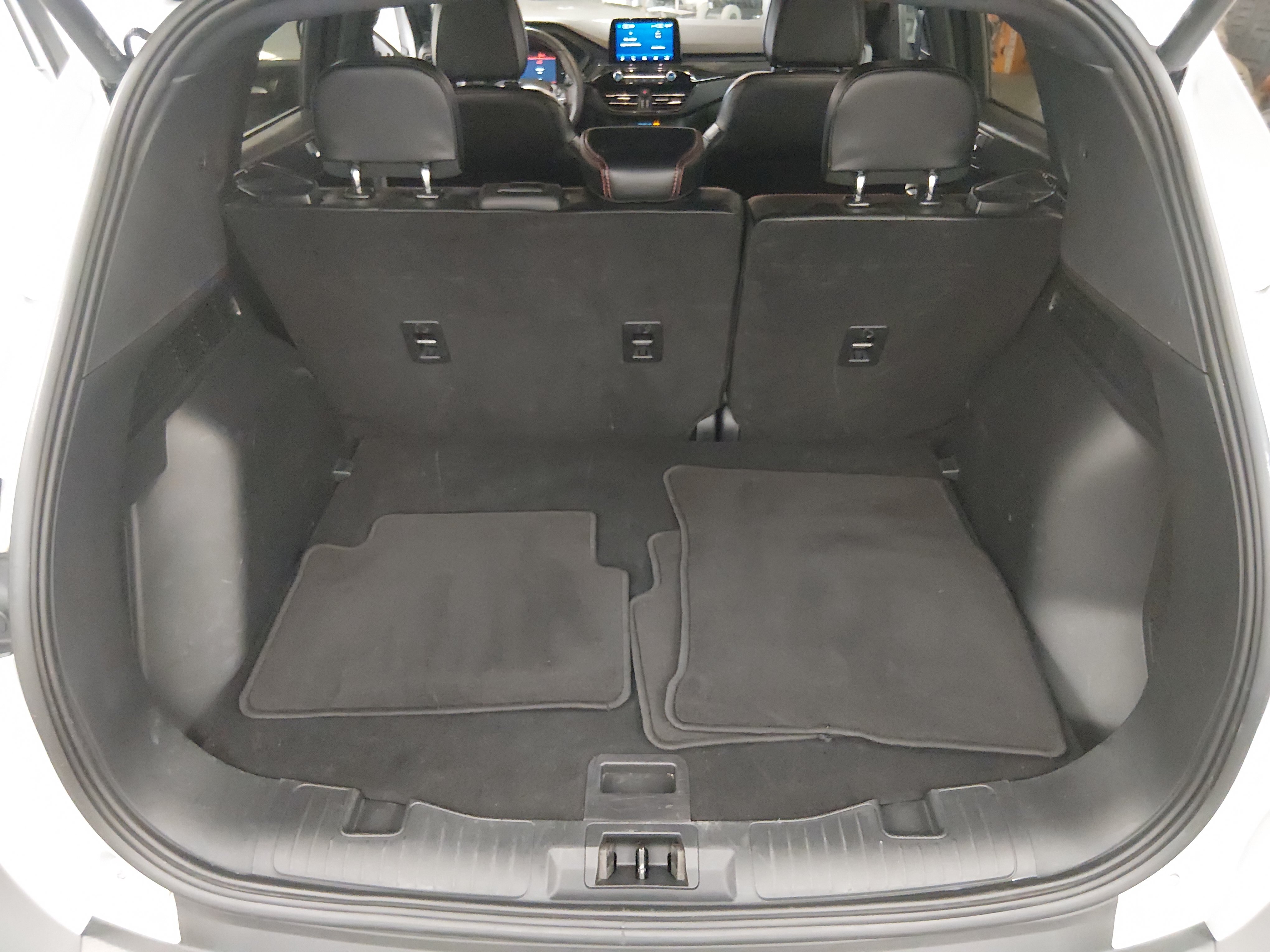2025 Ford Escape ST-Line Select - Photo 11