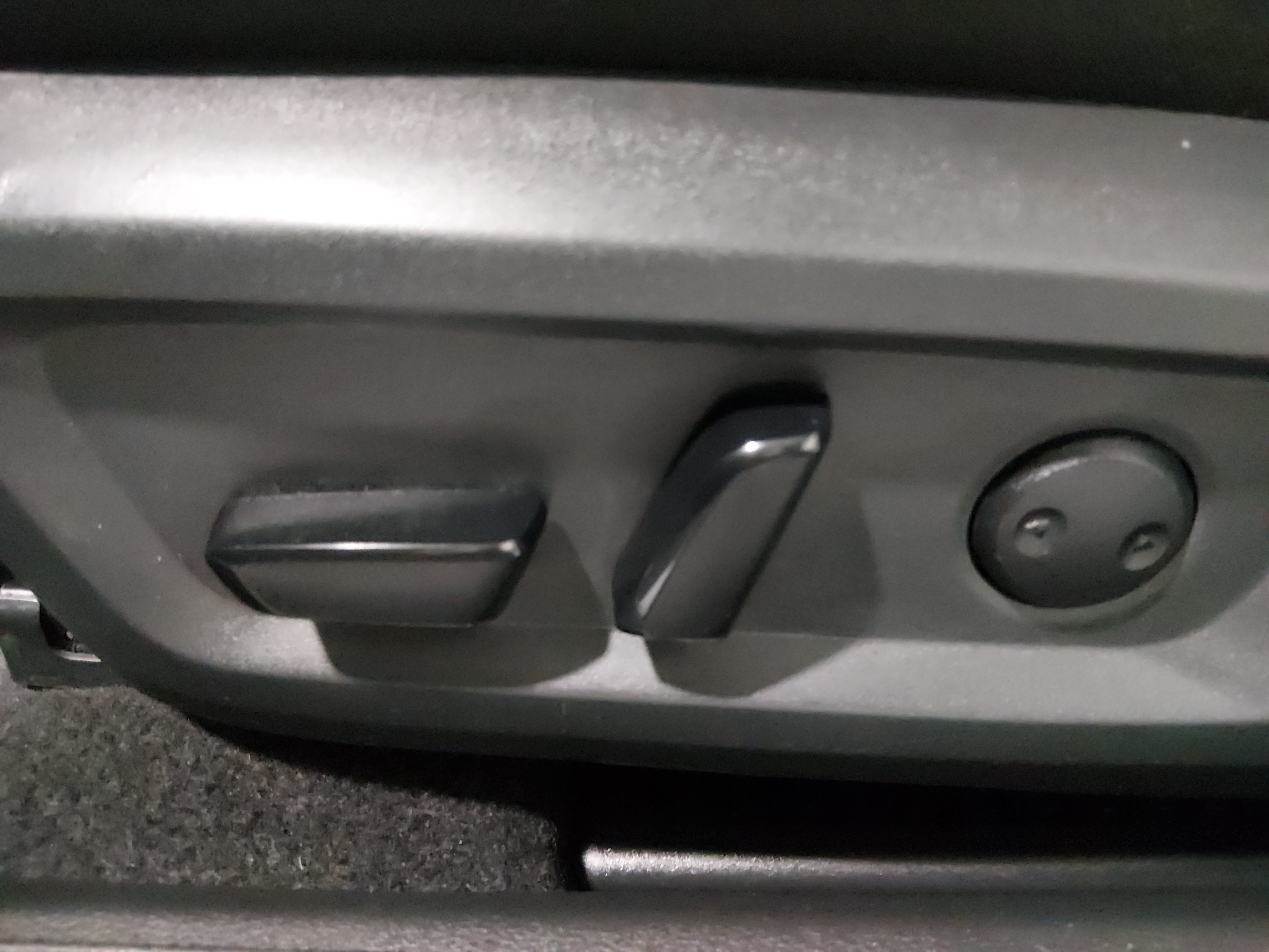 2023 Nissan Rogue SV - Photo 19
