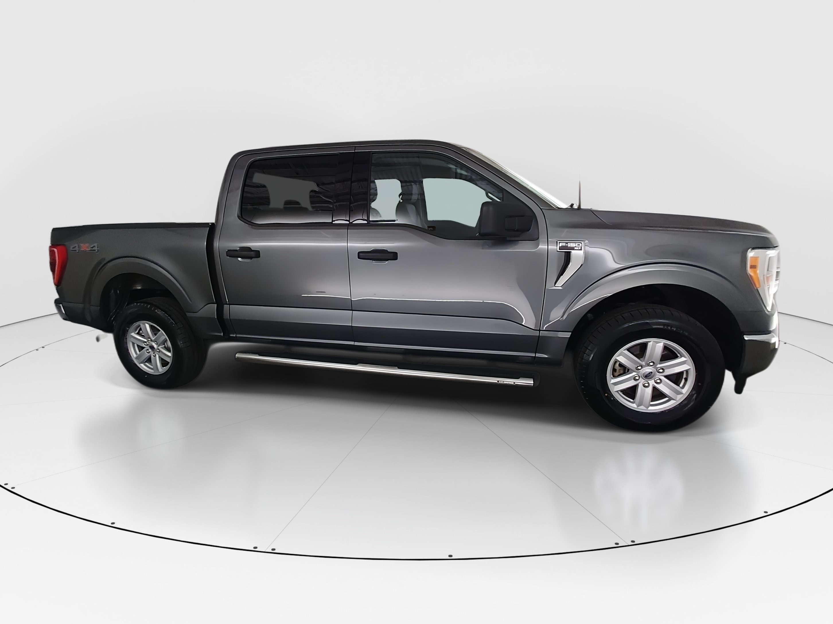2022 Ford F-150 XLT - Photo 8