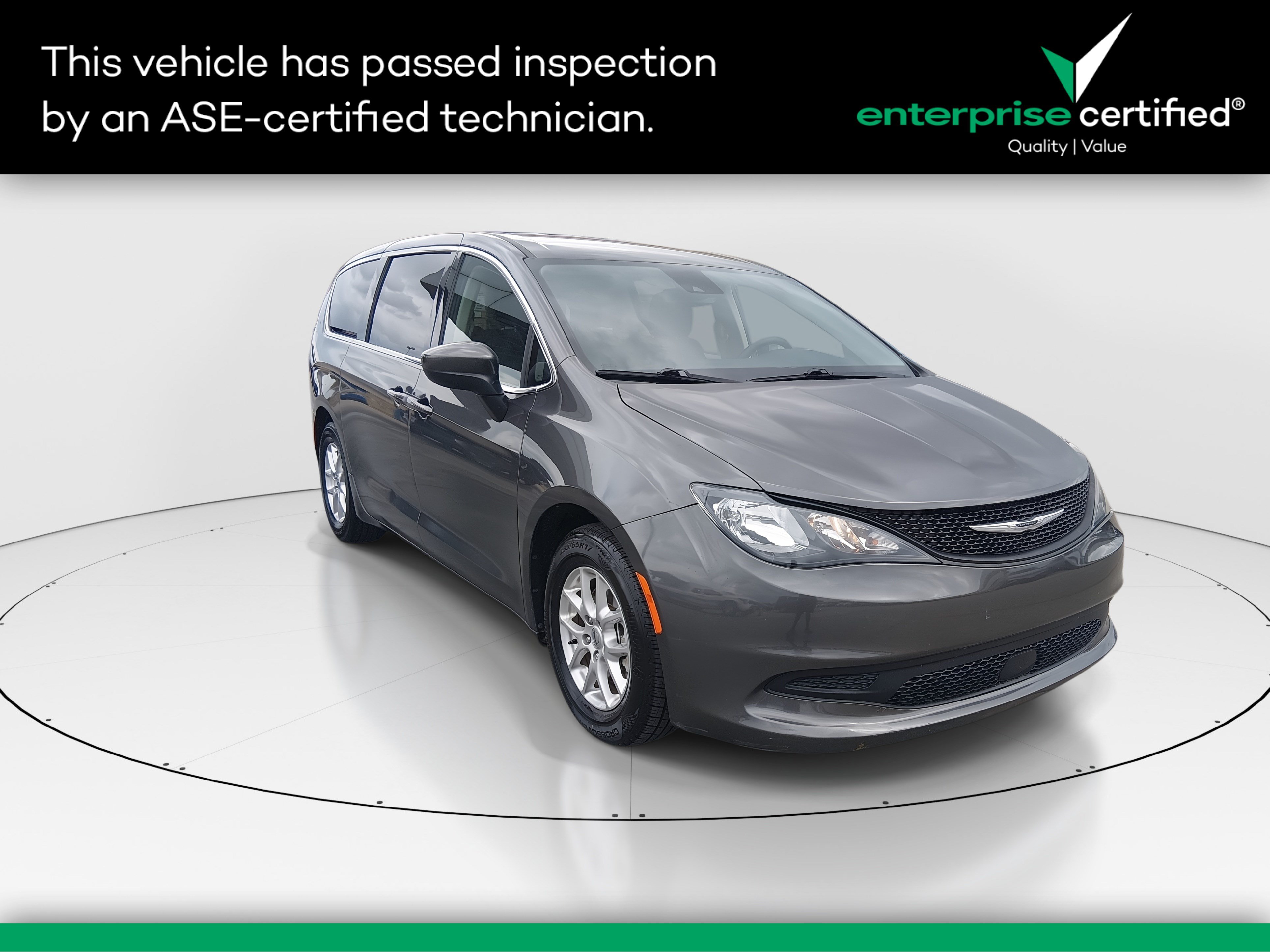 2023 Chrysler Voyager LX