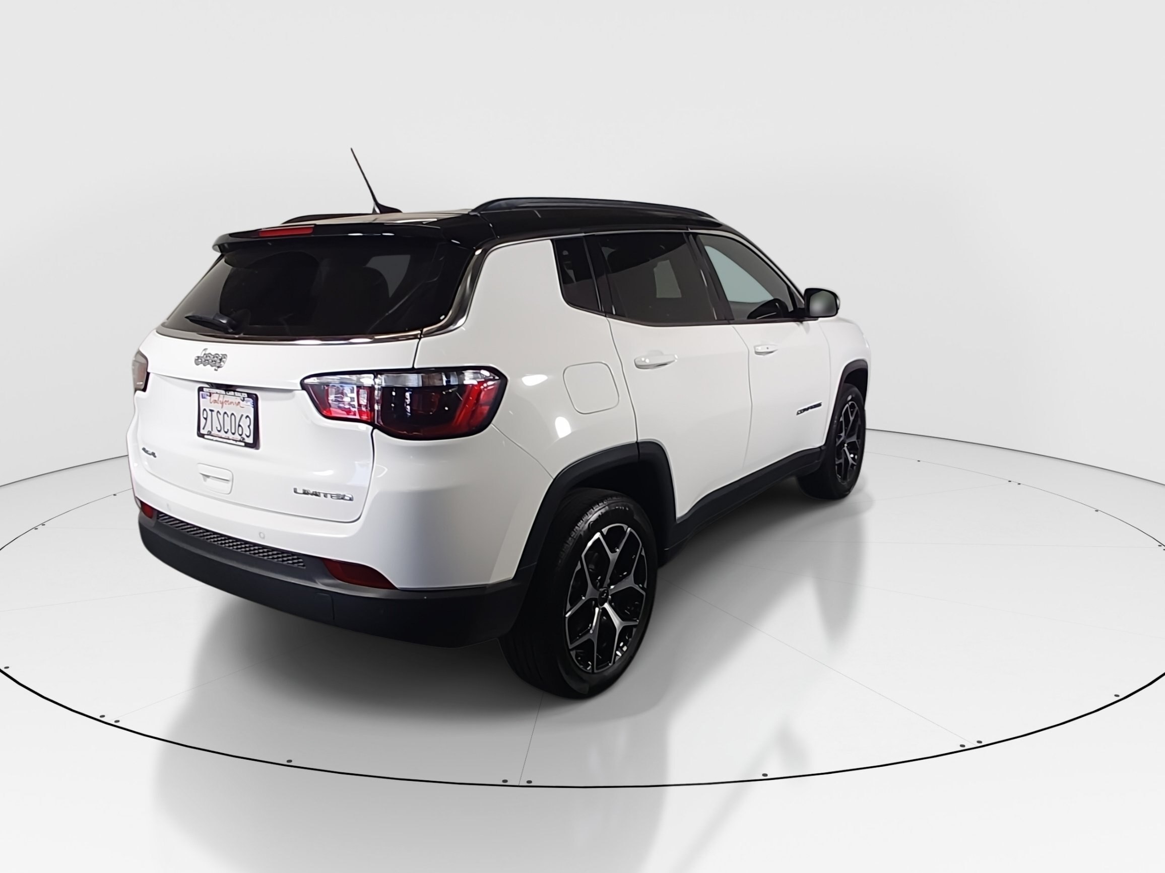 2025 Jeep Compass Limited - Photo 7