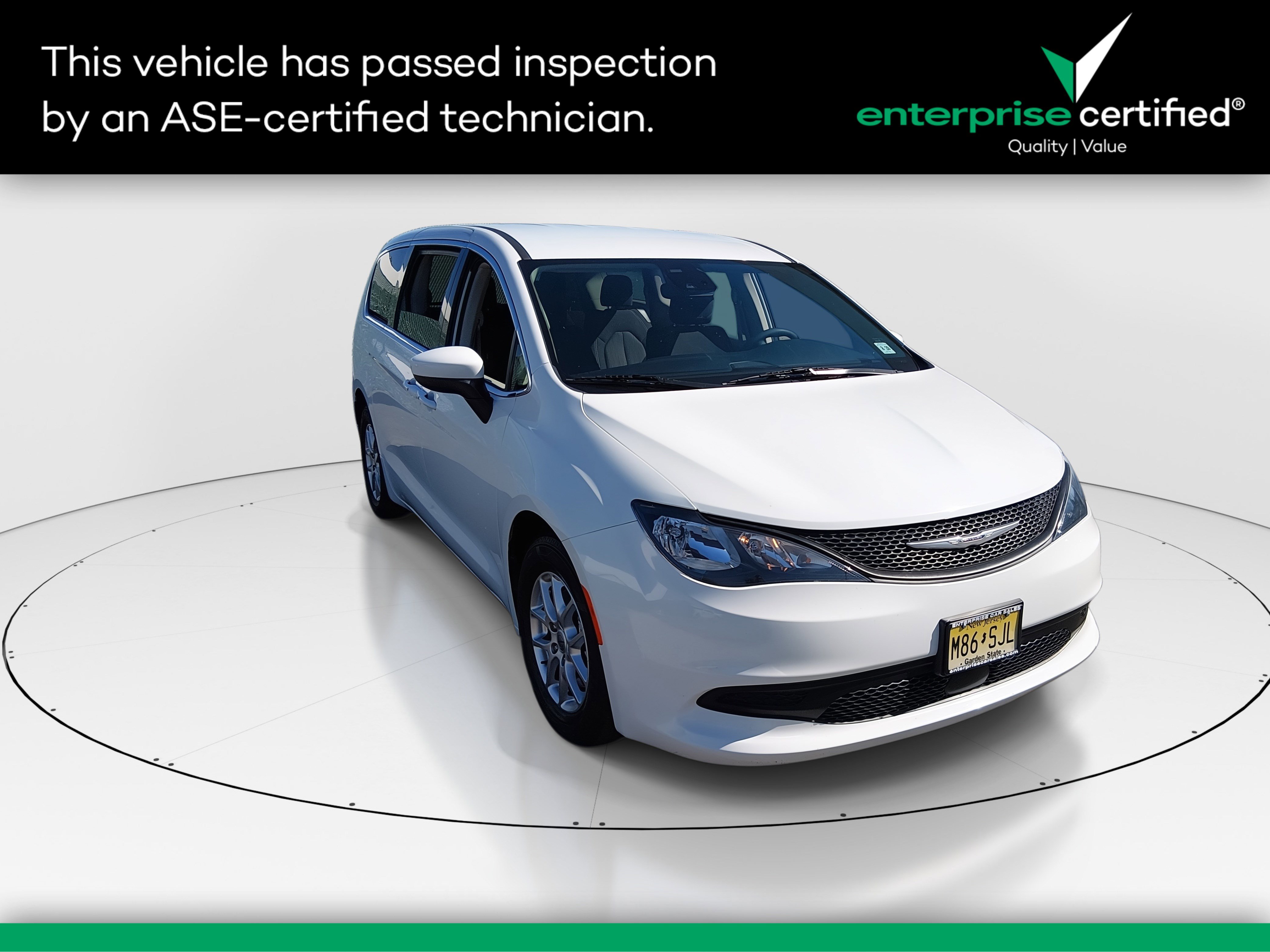 2023 Chrysler Voyager