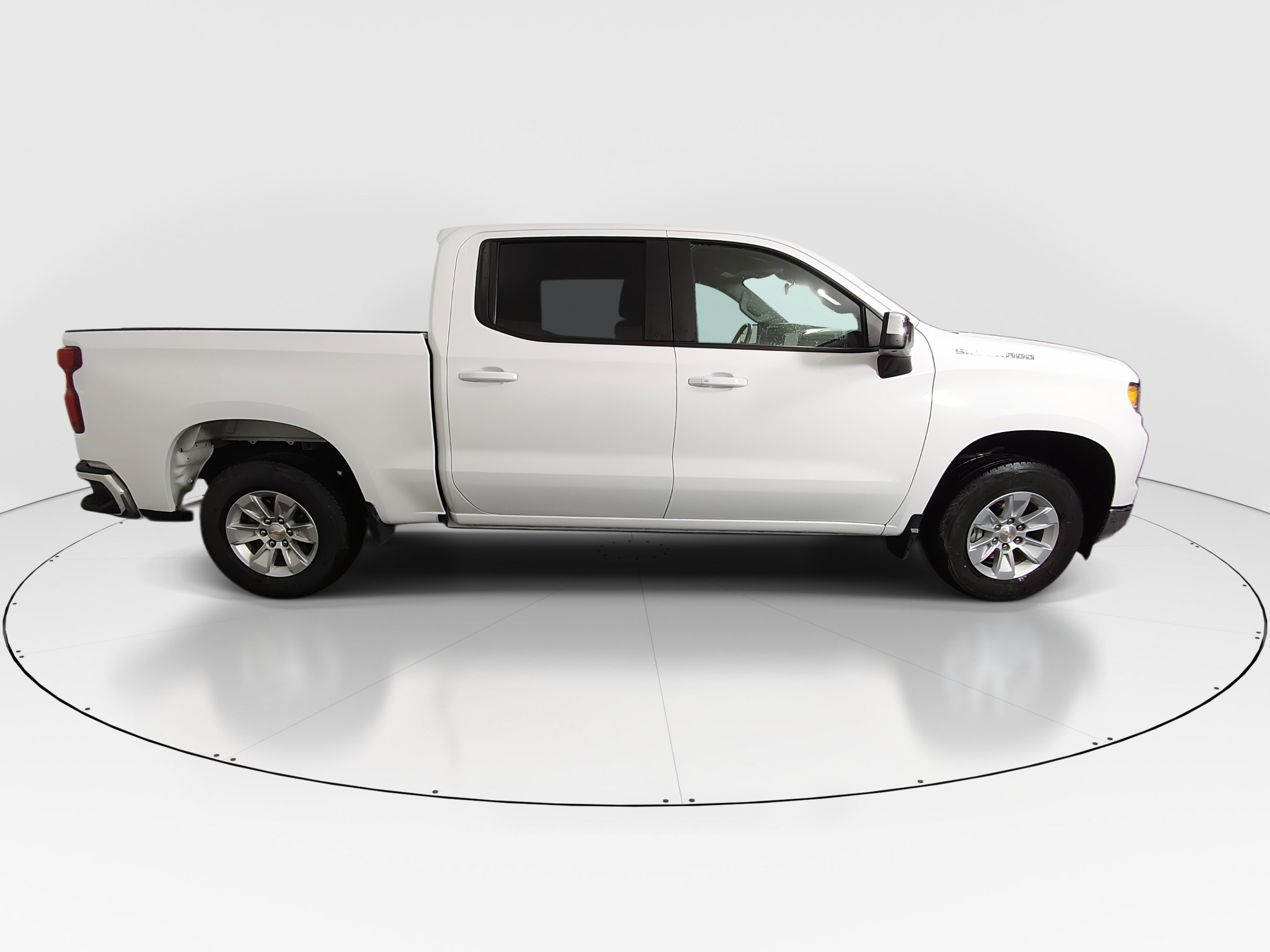 2025 Chevrolet Silverado 1500 LT - Photo 8