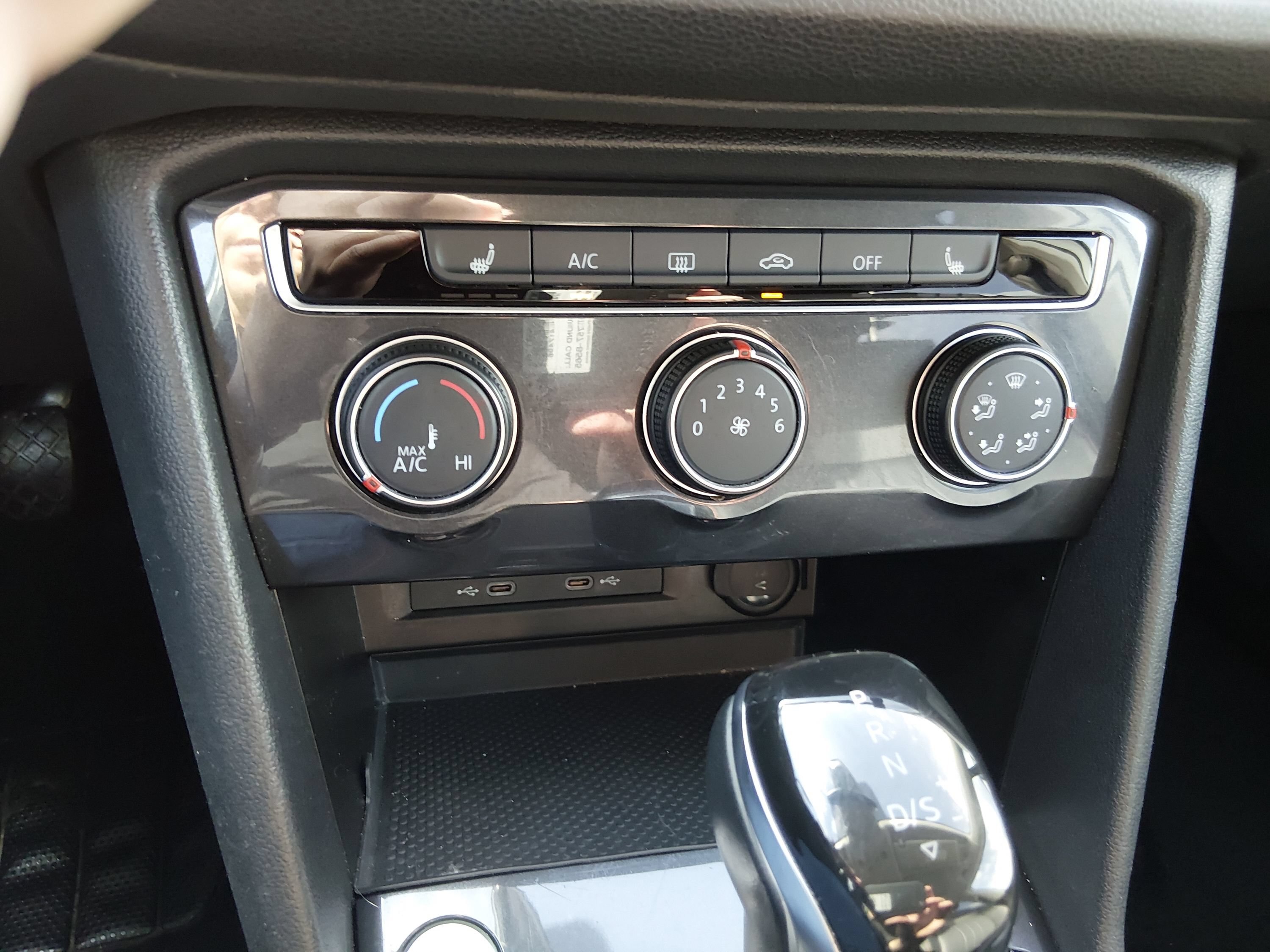2024 Volkswagen Tiguan Wolfsburg Edition - Photo 18