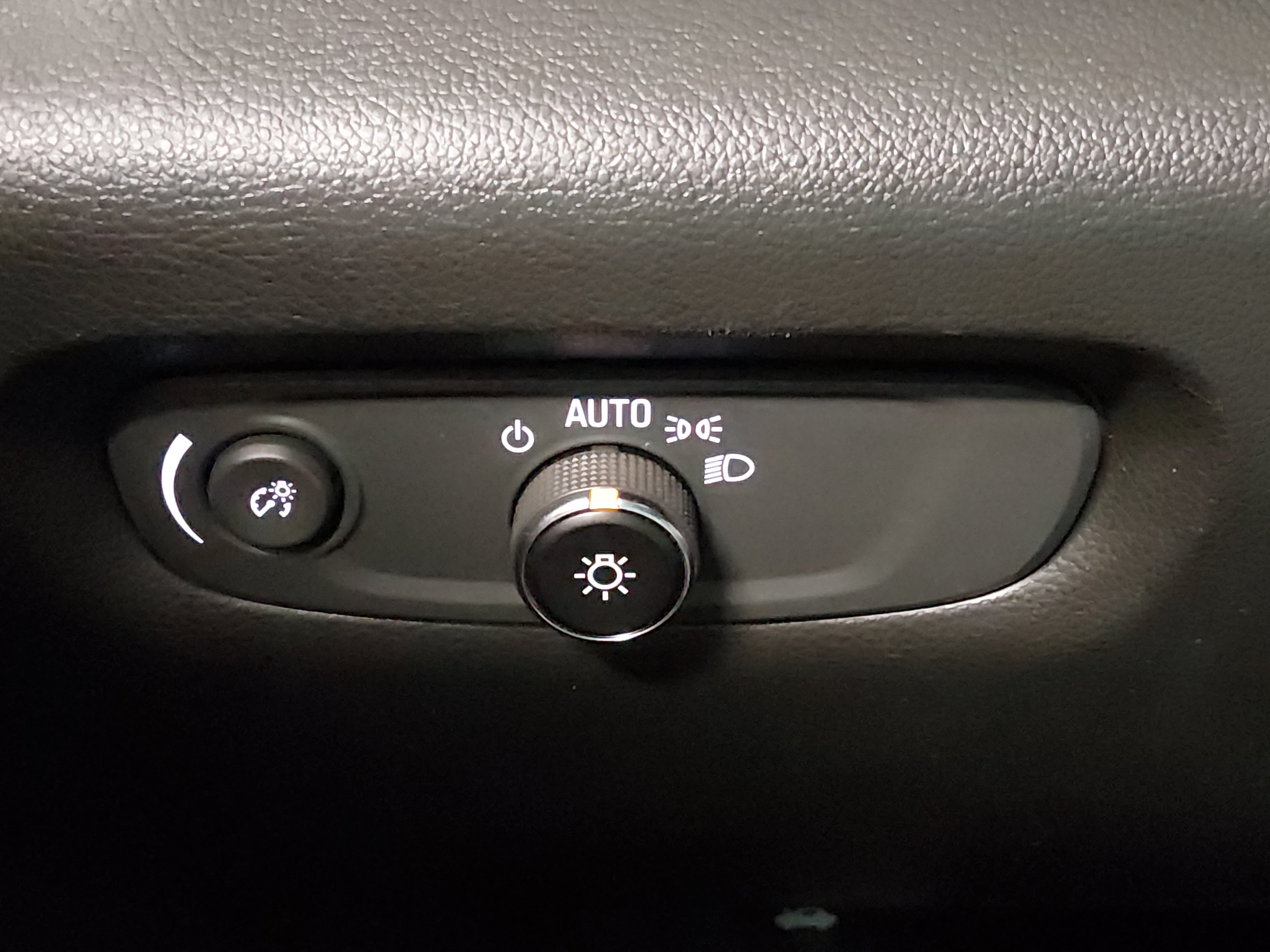 2022 Chevrolet Traverse 3LT - Photo 13