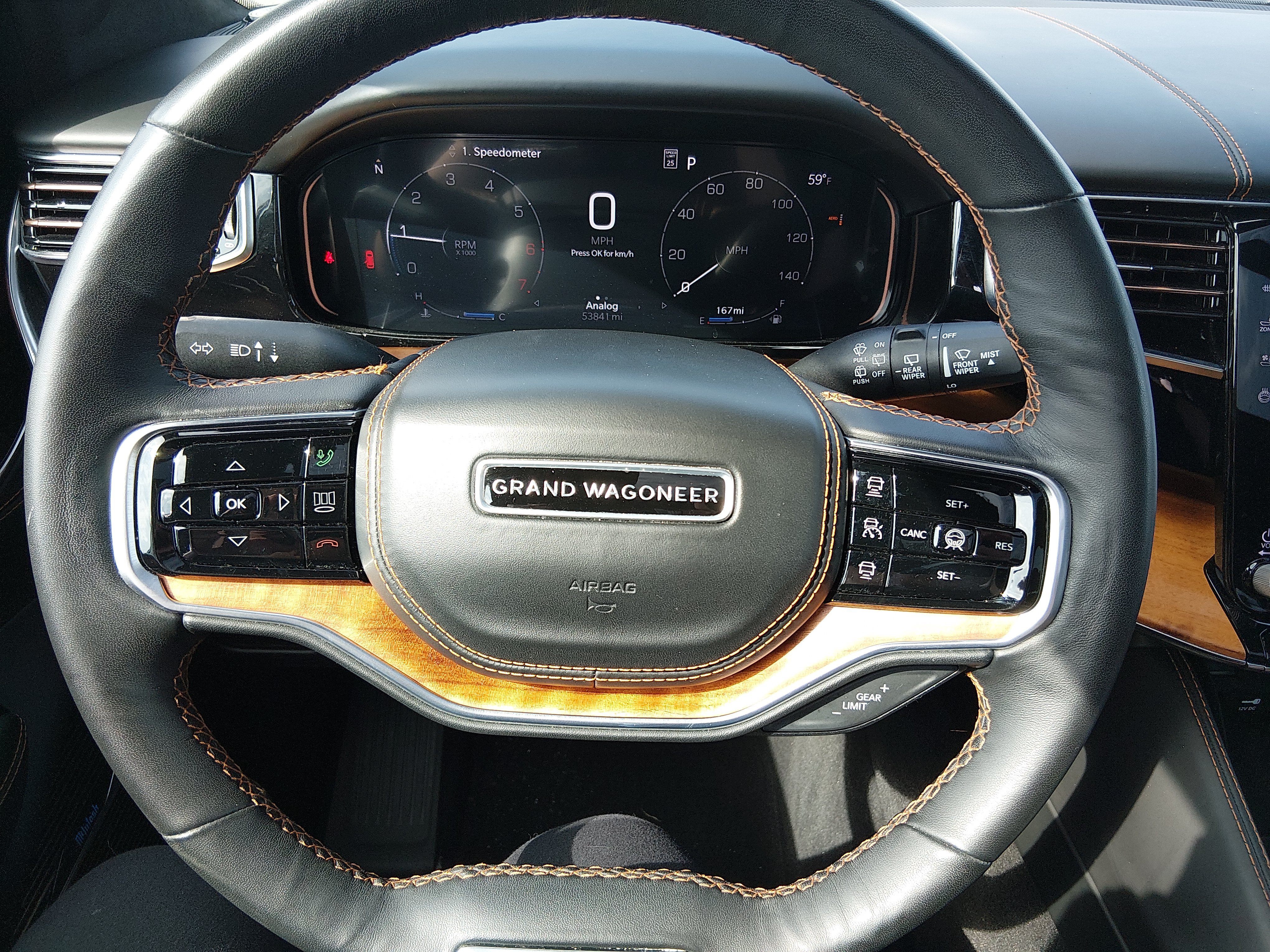 2024 Jeep Grand Wagoneer L Series III - Photo 12