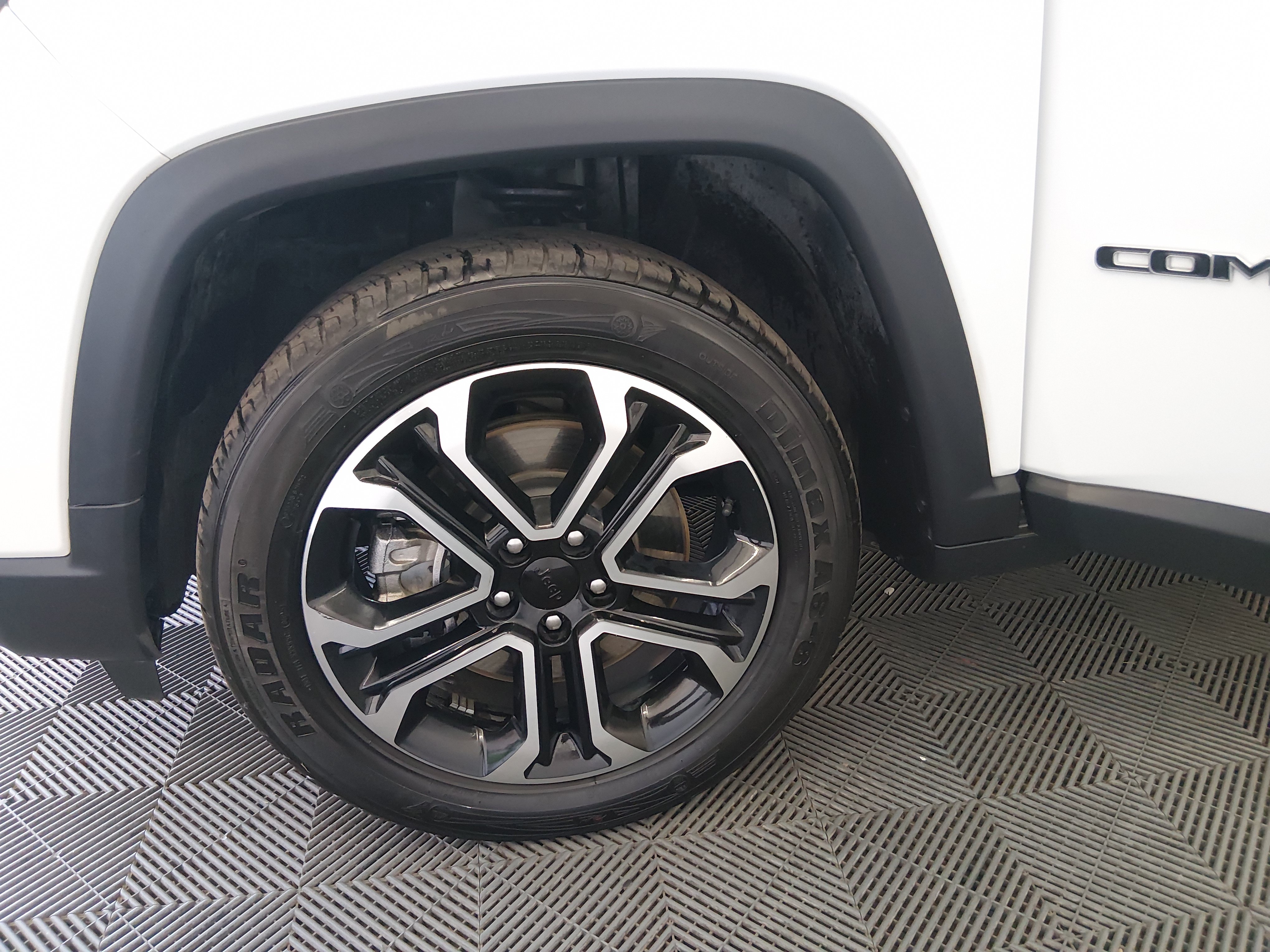 2024 Jeep Compass Limited - Photo 10