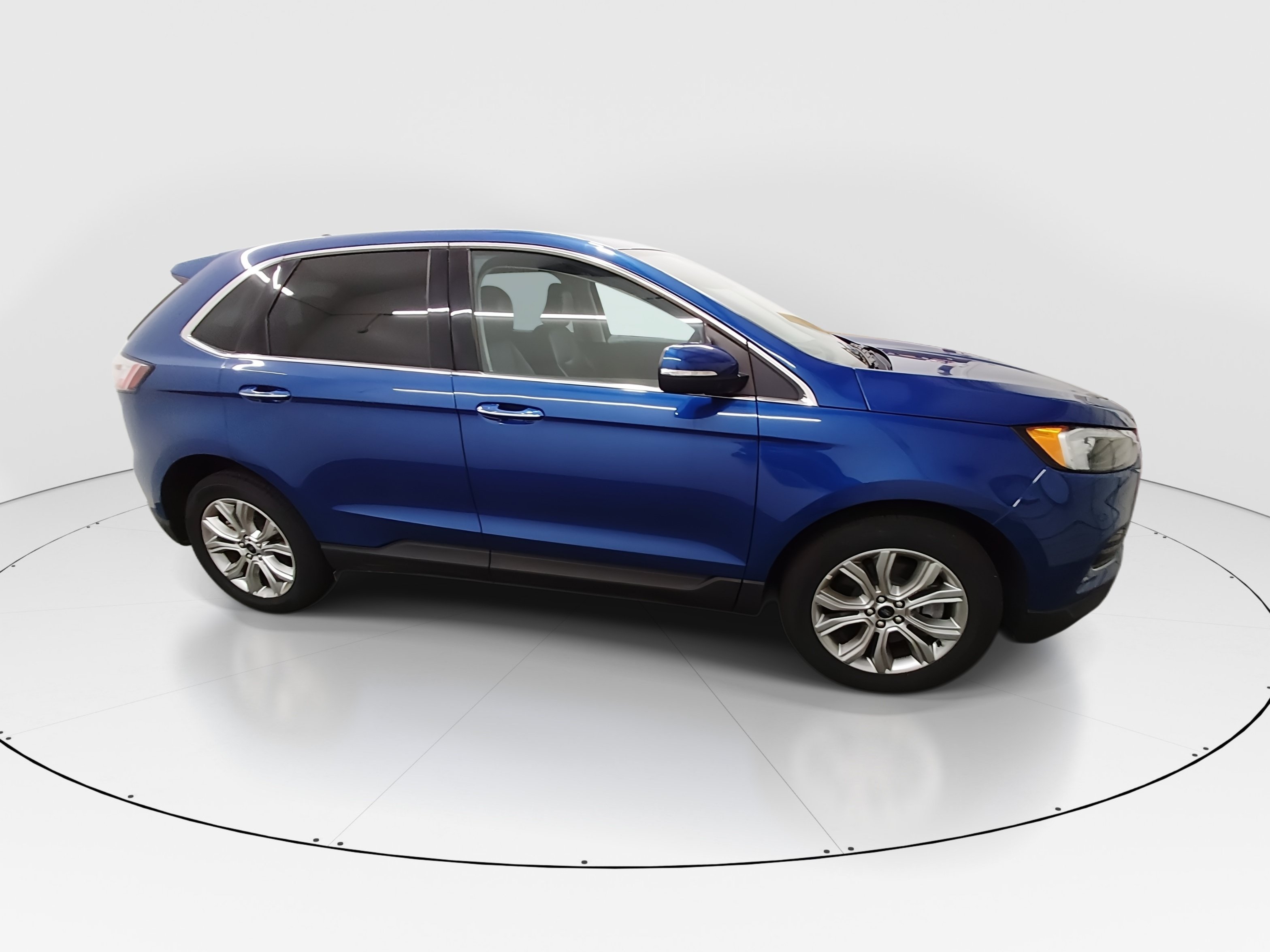 2024 Ford Edge Titanium - Photo 8