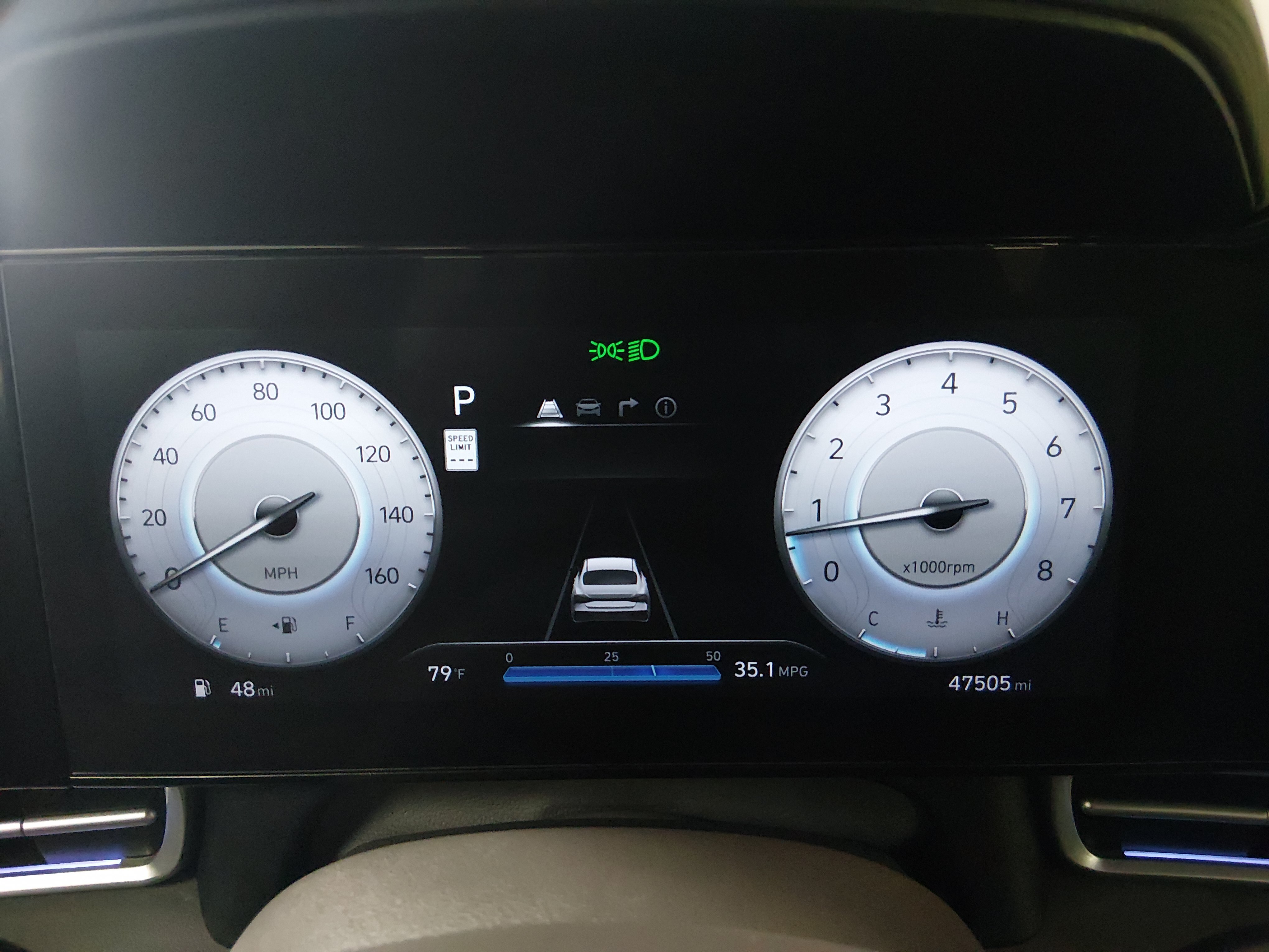 2025 Hyundai Elantra SEL - Photo 14