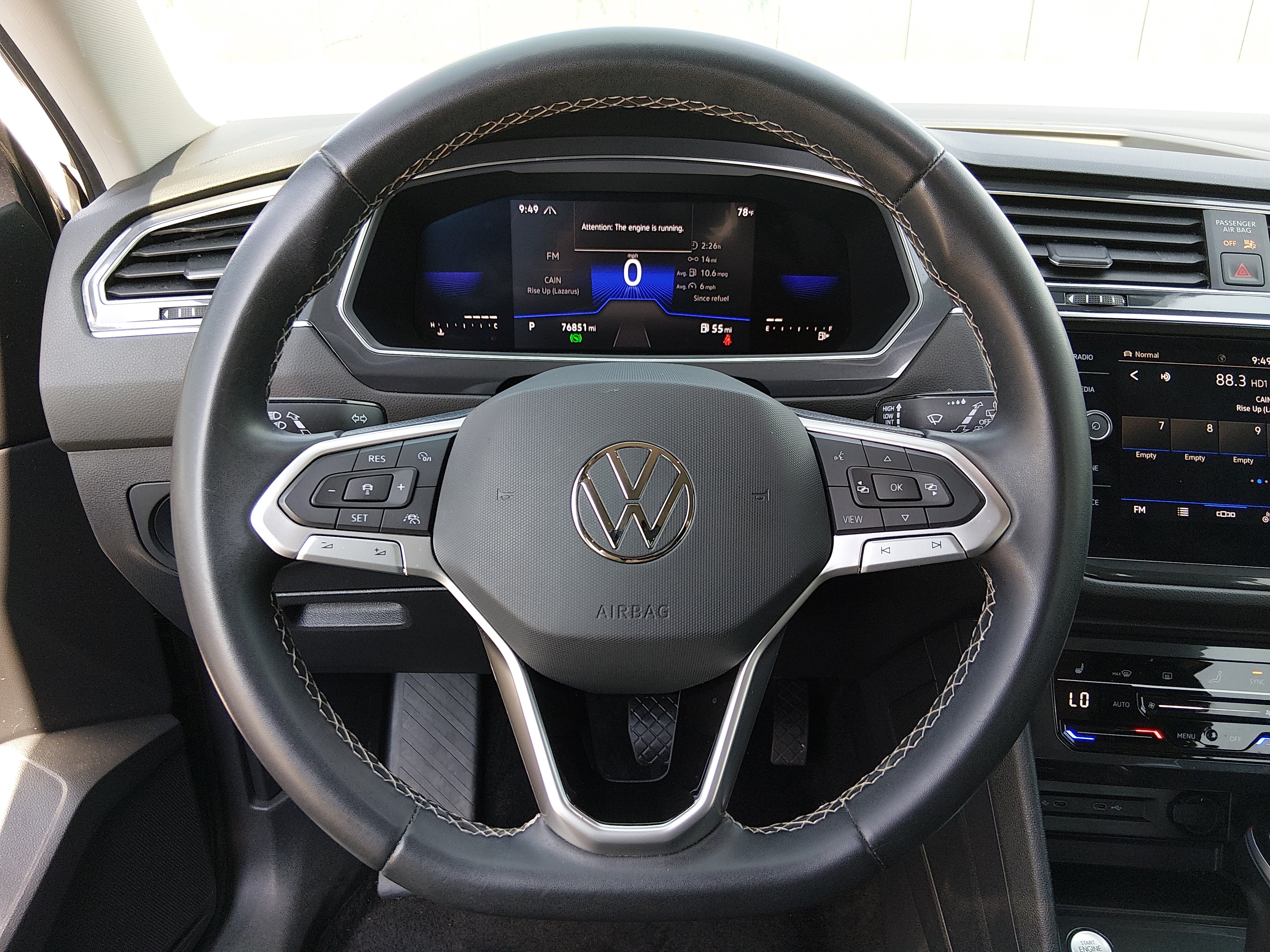 2023 Volkswagen Tiguan SE - Photo 12
