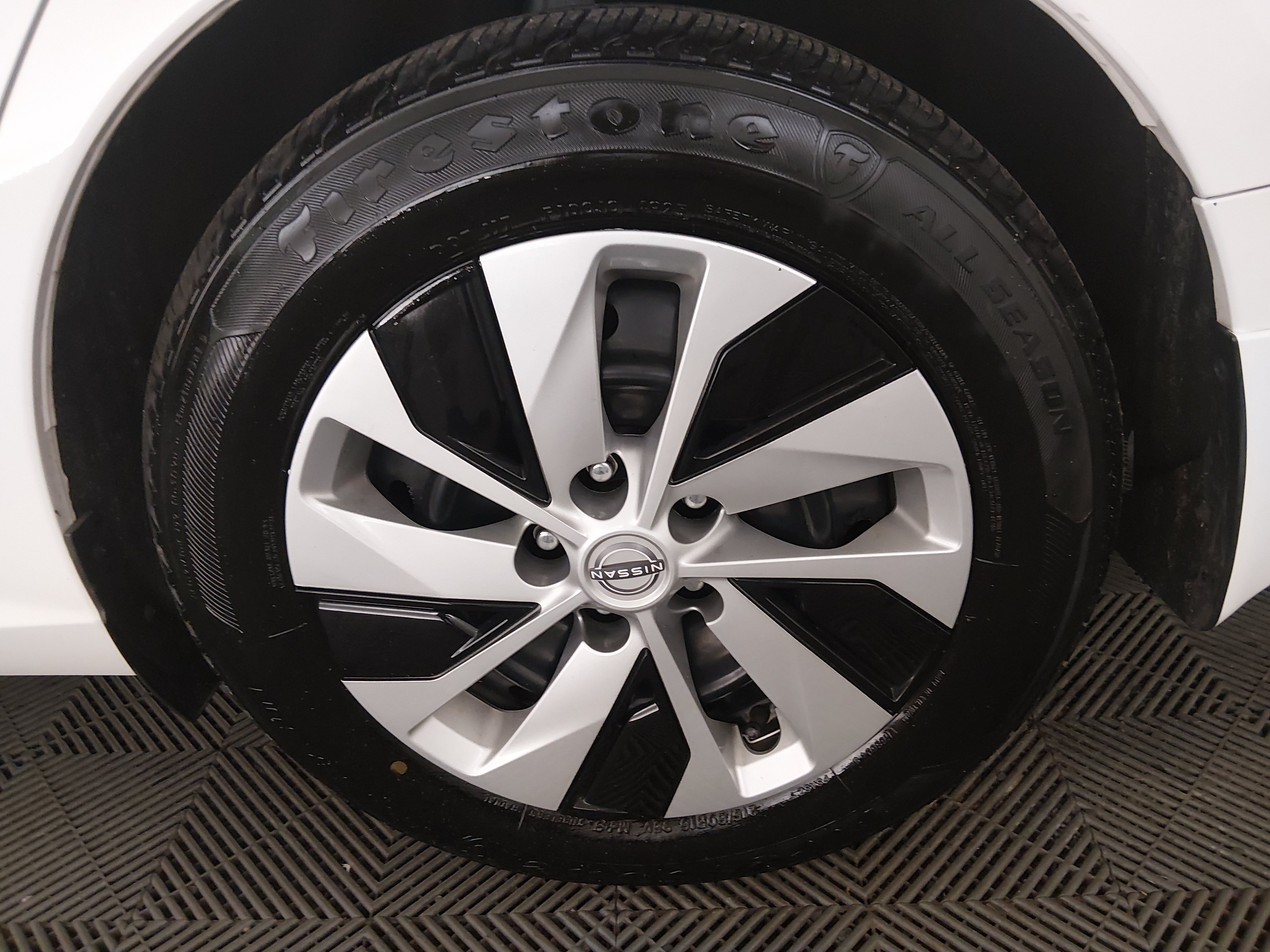 2023 Nissan Altima S - Photo 10