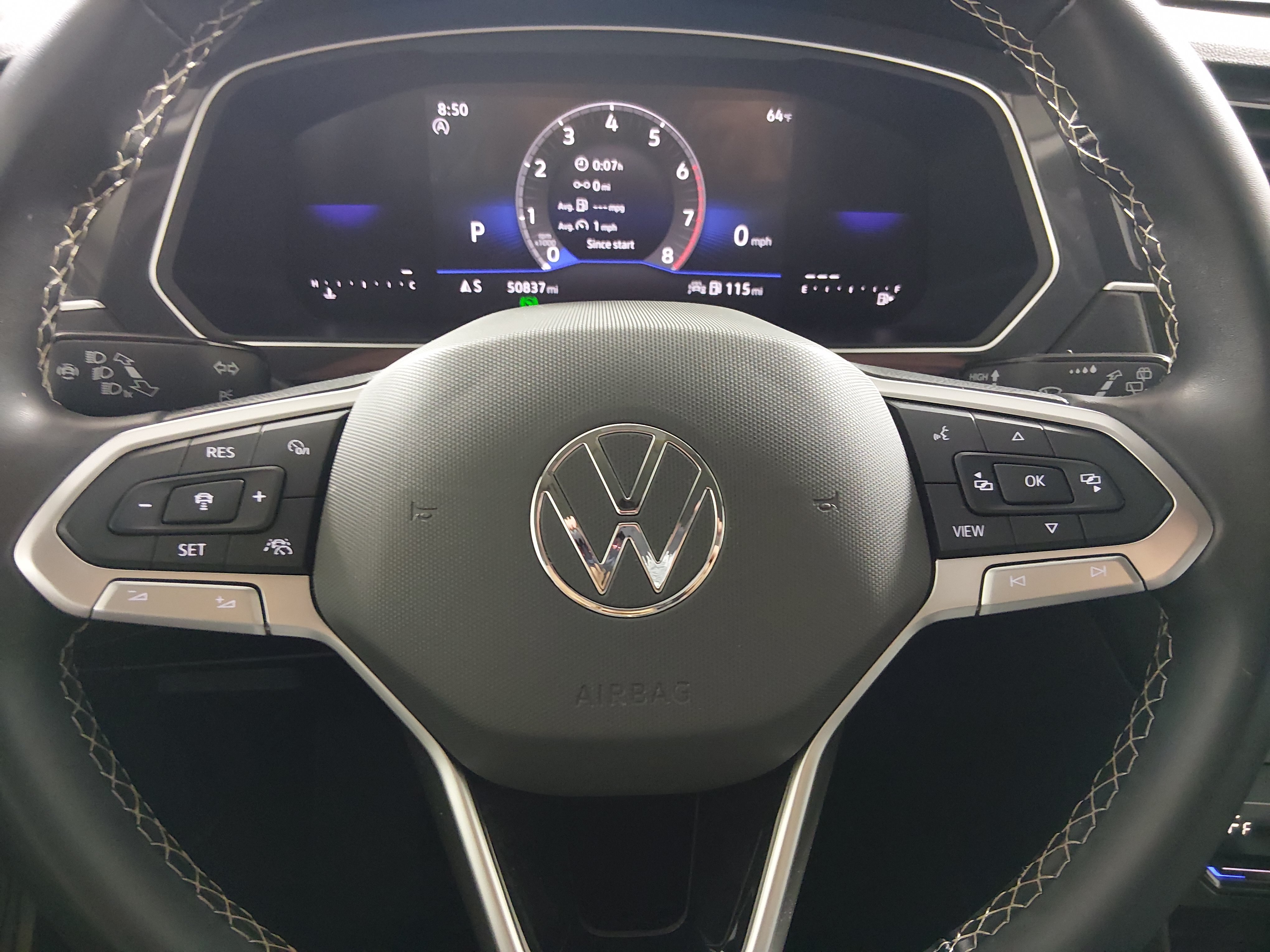 2024 Volkswagen Tiguan SE - Photo 12