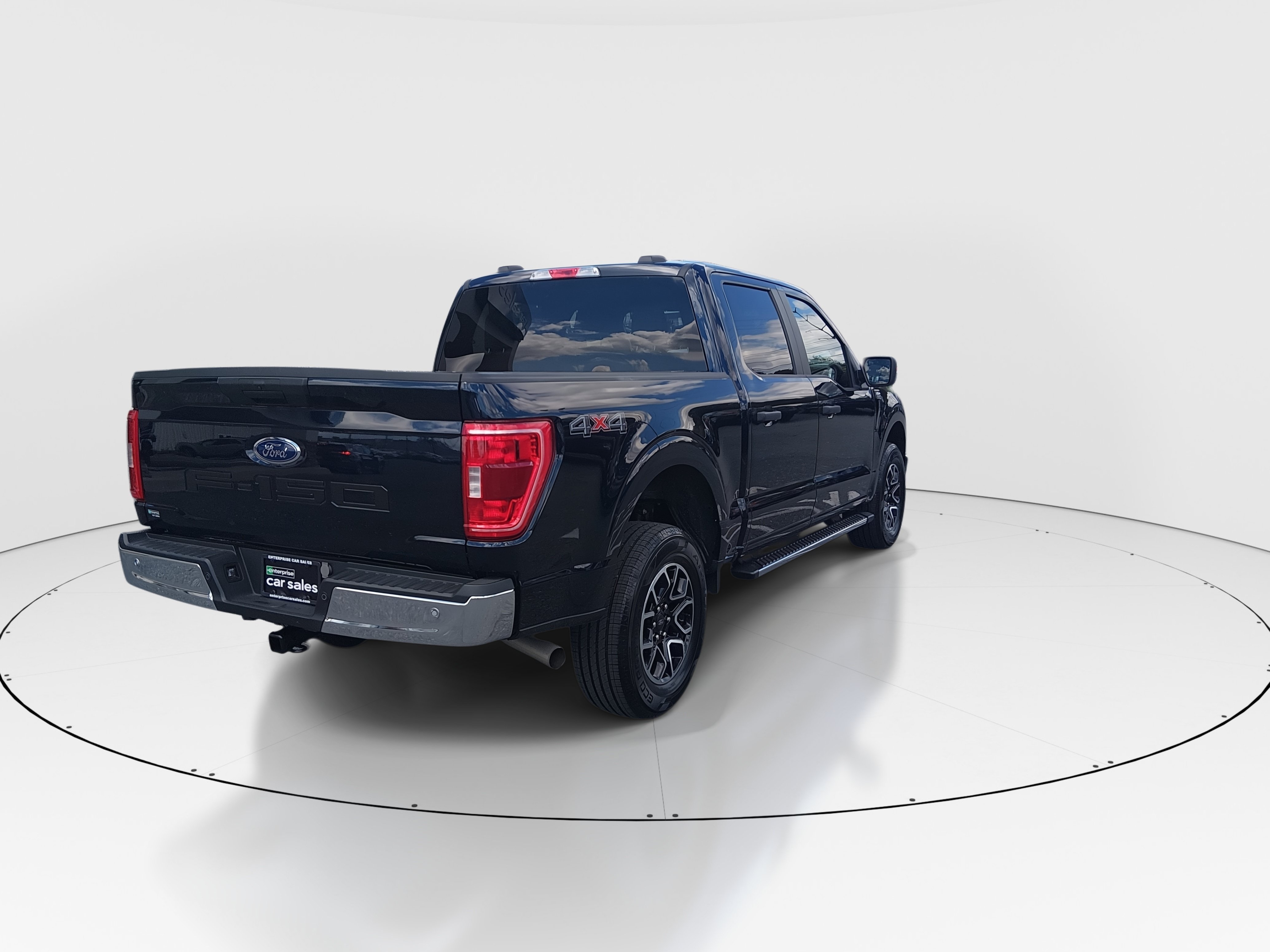 2023 Ford F-150 XLT - Photo 7