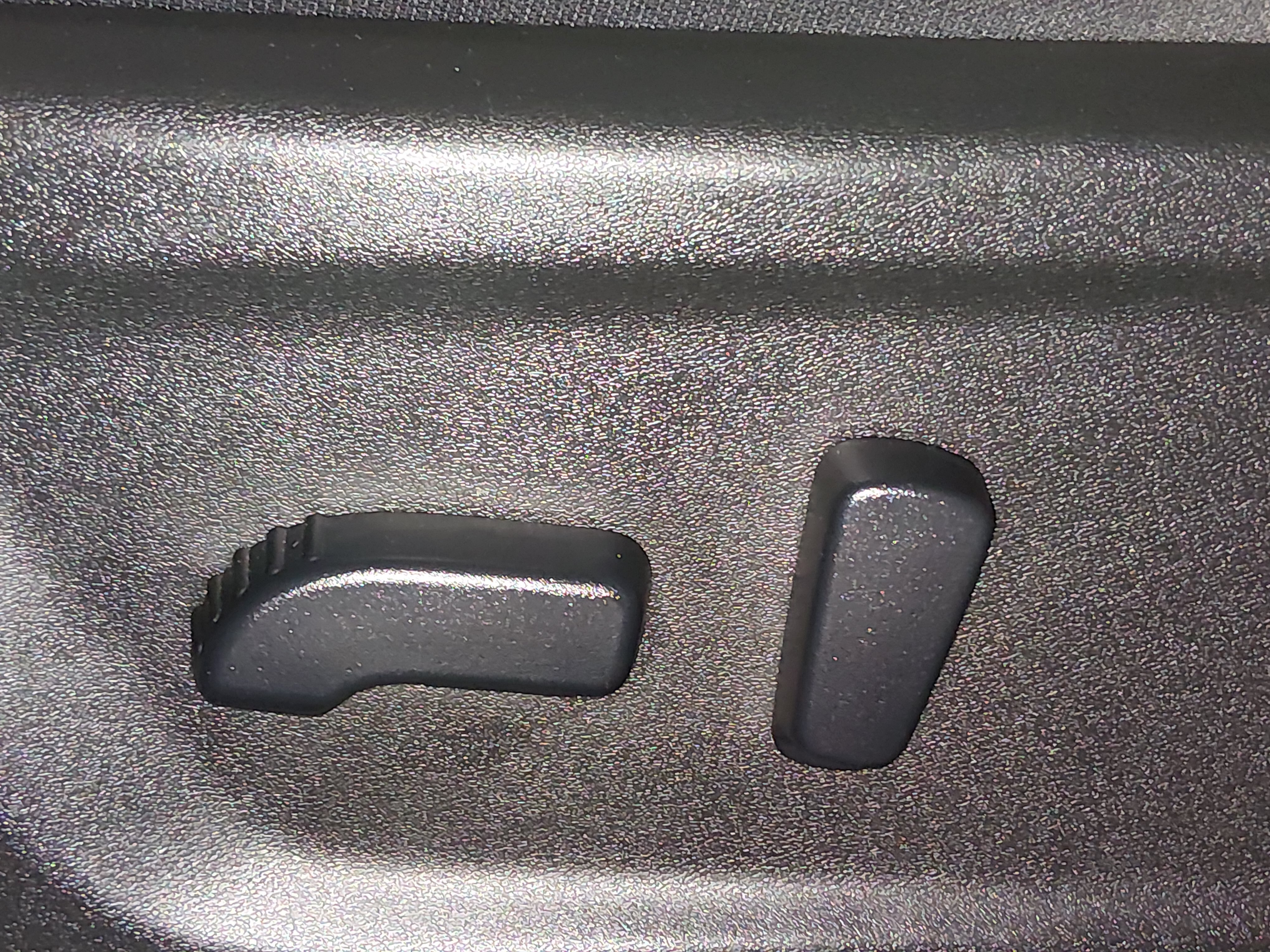 2025 Nissan Altima SV - Photo 18