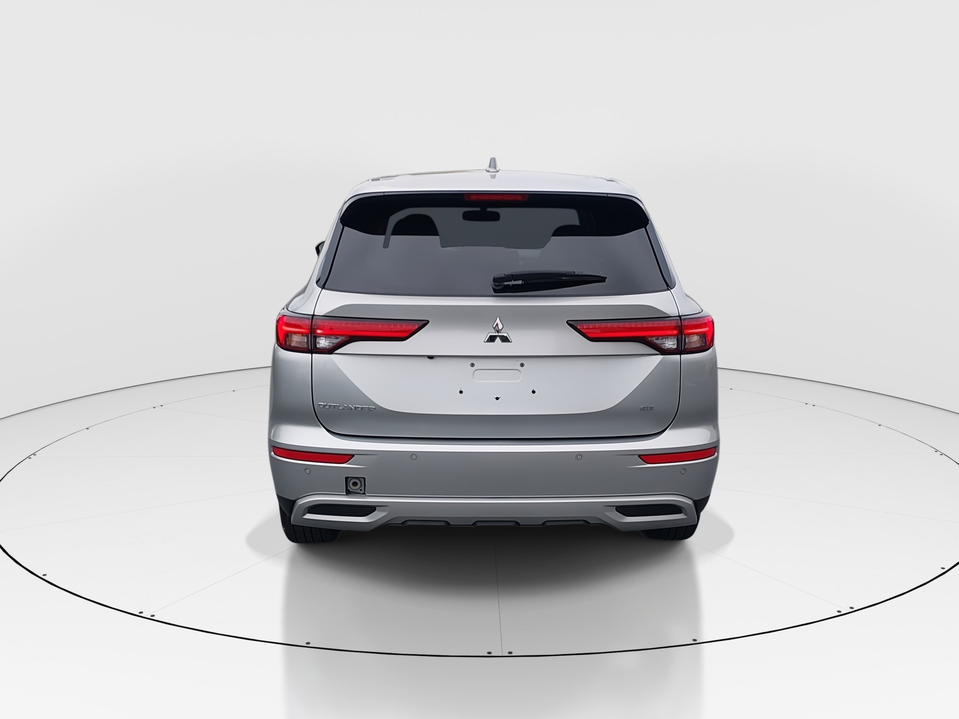 2024 Mitsubishi Outlander SE - Photo 6